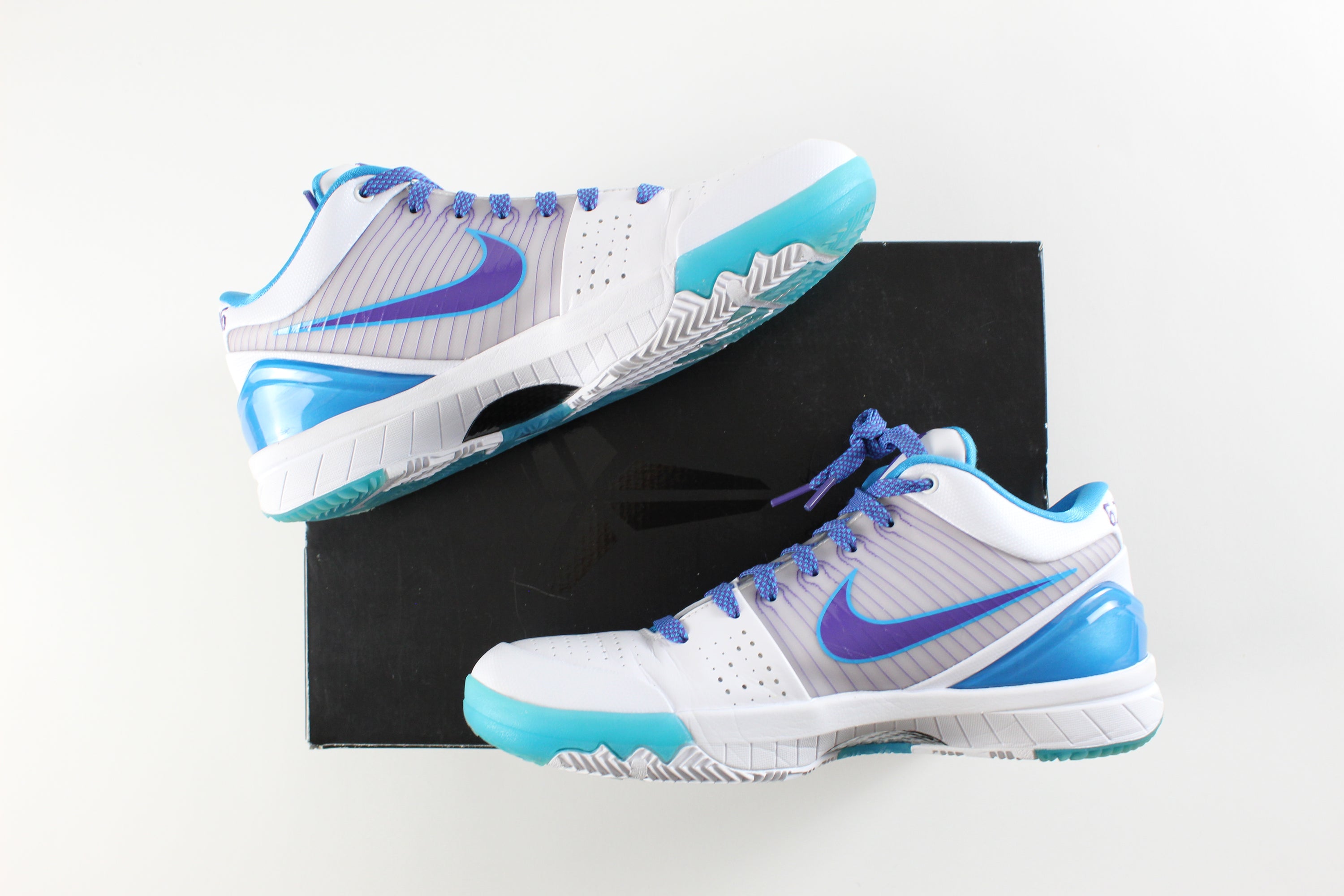 (PRE-OWNED) Nike Kobe 4 Protro Draft Day Hornets