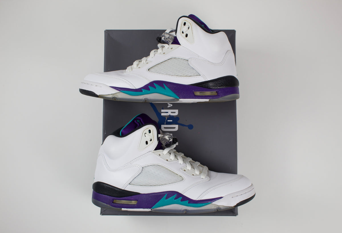 (PRE-OWNED) Jordan 5 Retro Grape (2013)