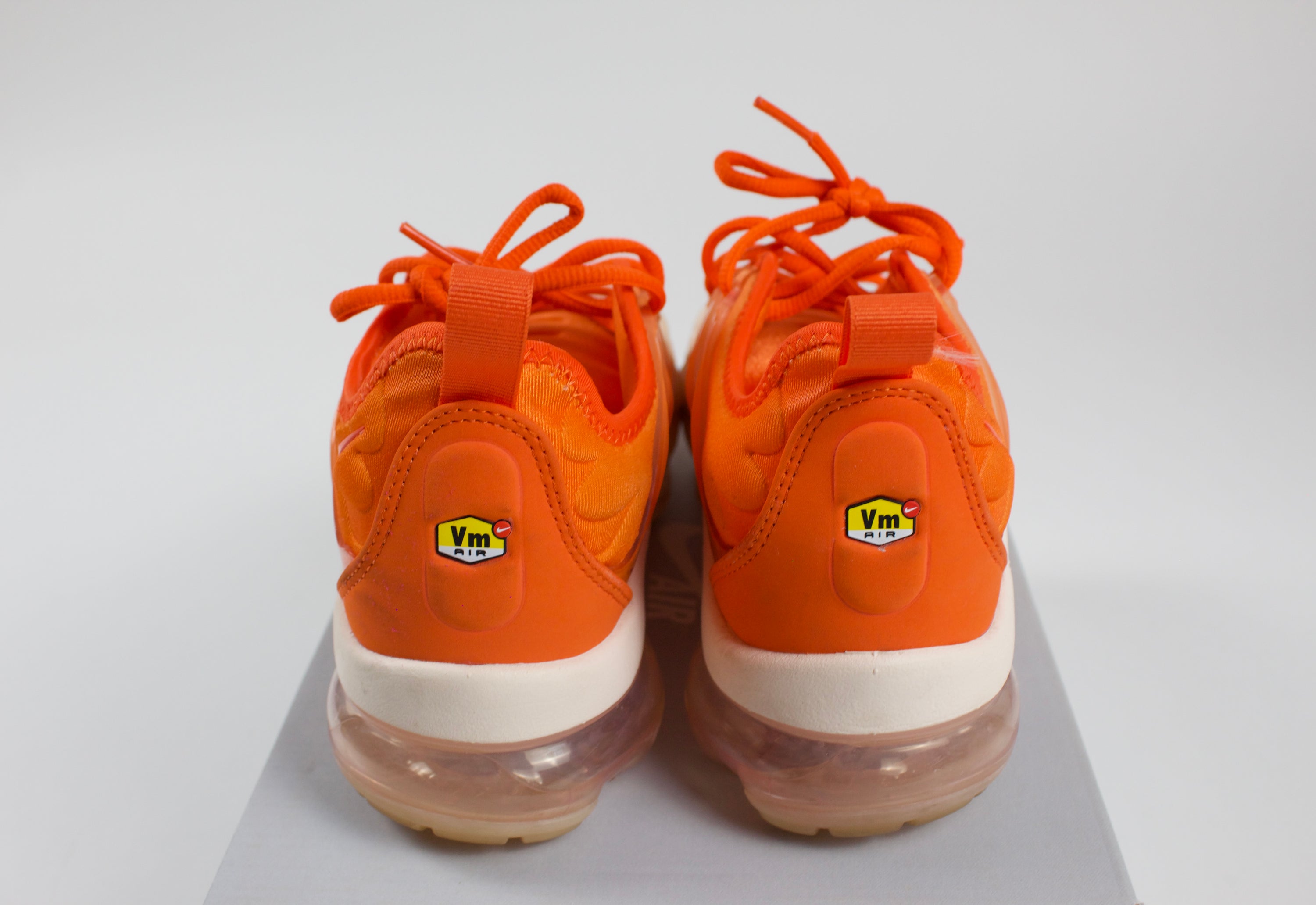 (PRE-OWNED) Nike Air VaporMax Plus Citrus (WMNS)