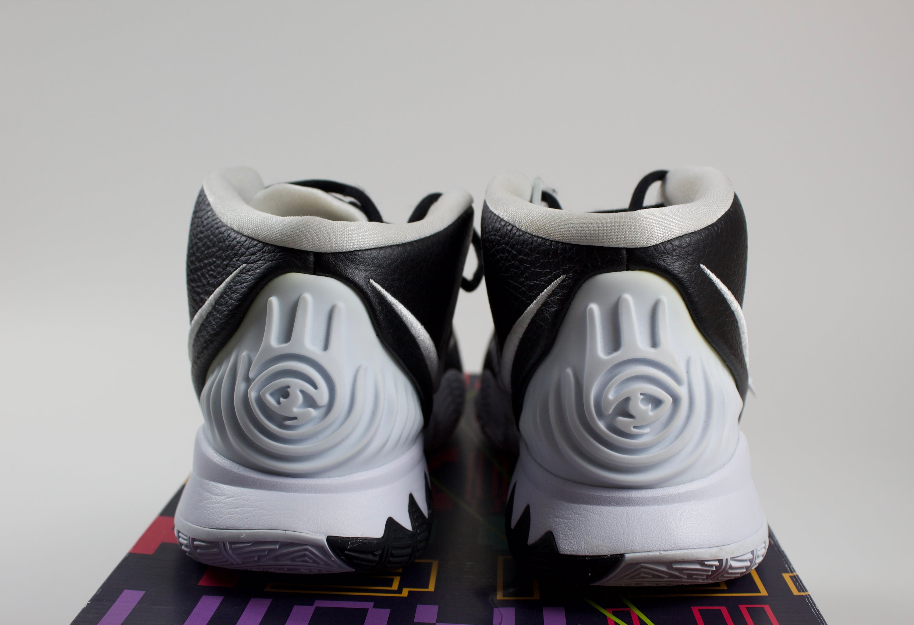 (PRE-OWNED) Nike Kyrie 6 Team Black White