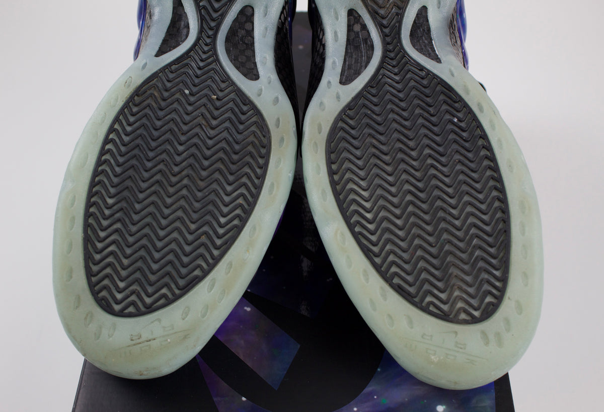 (PRE-OWNED) Nike Air Foamposite One Galaxy (2025)