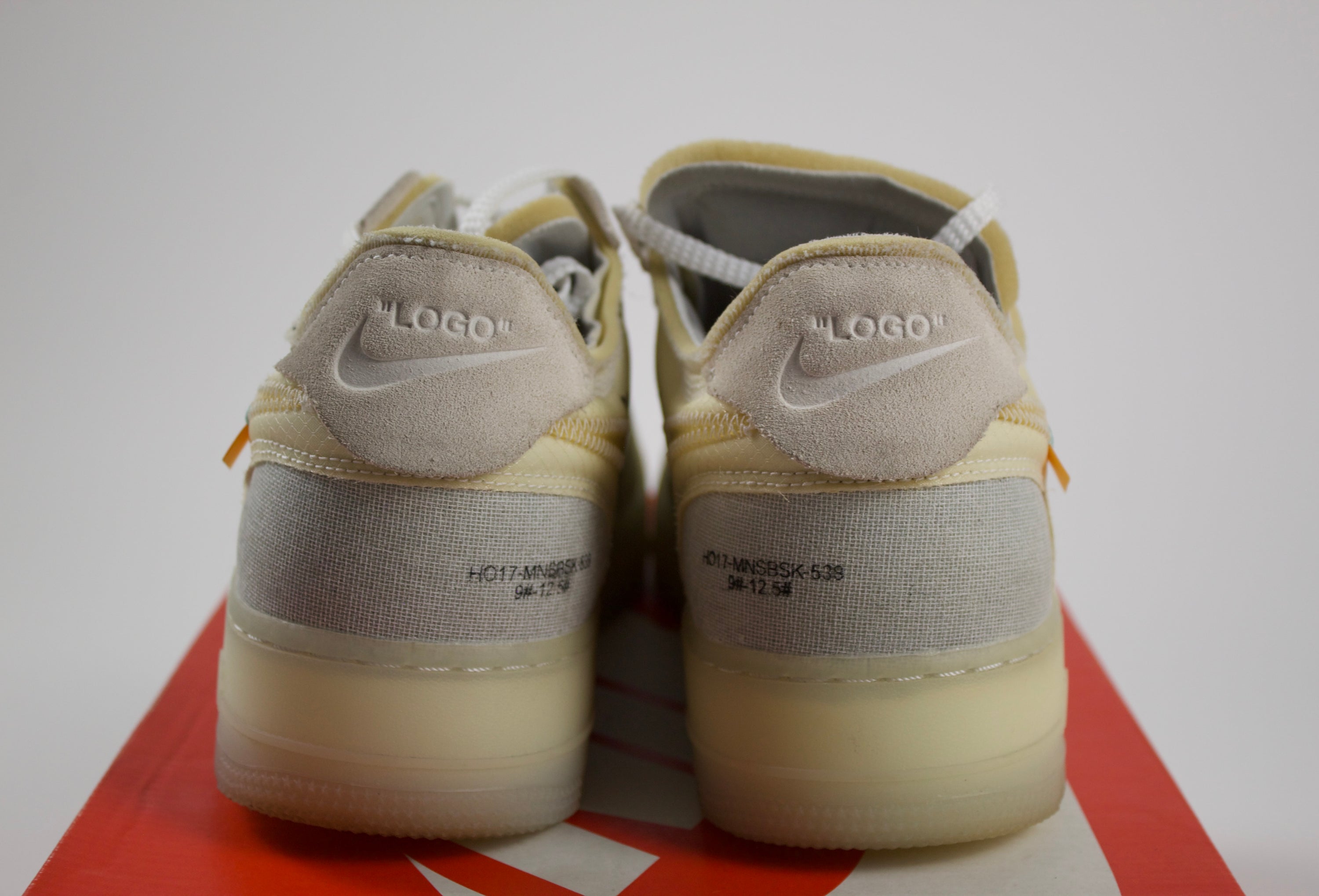 (PRE-OWNED) Nike Air Force 1 Low Off-White
