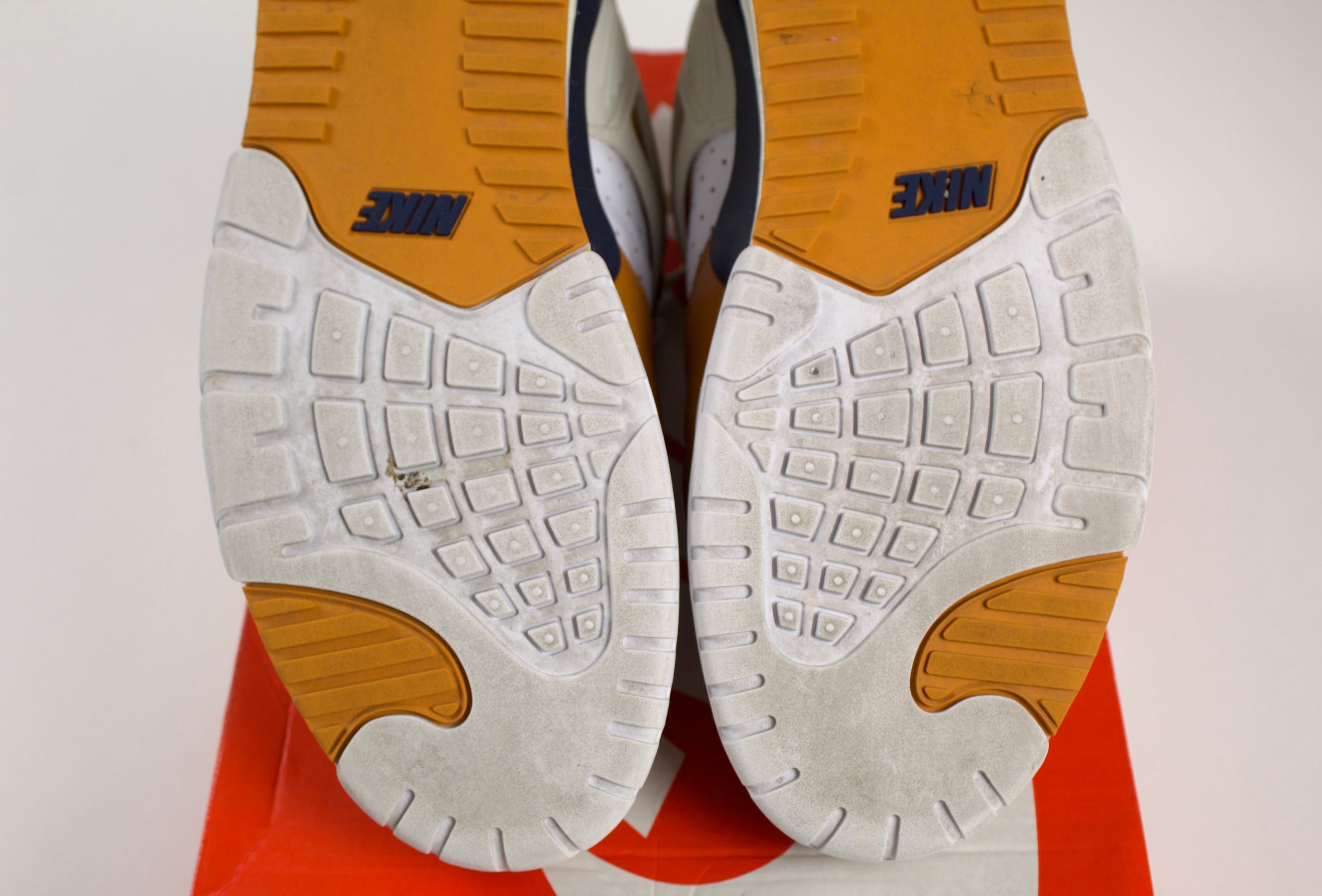 (PRE-OWNED) Nike Air Trainer 3 Medicine Ball (2019)