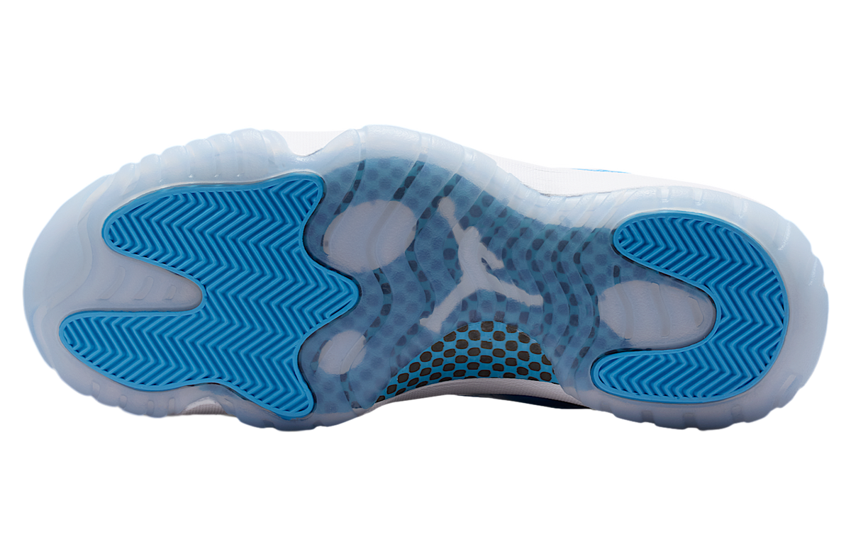 Jordan 11 Retro Low University Blue (2026)
