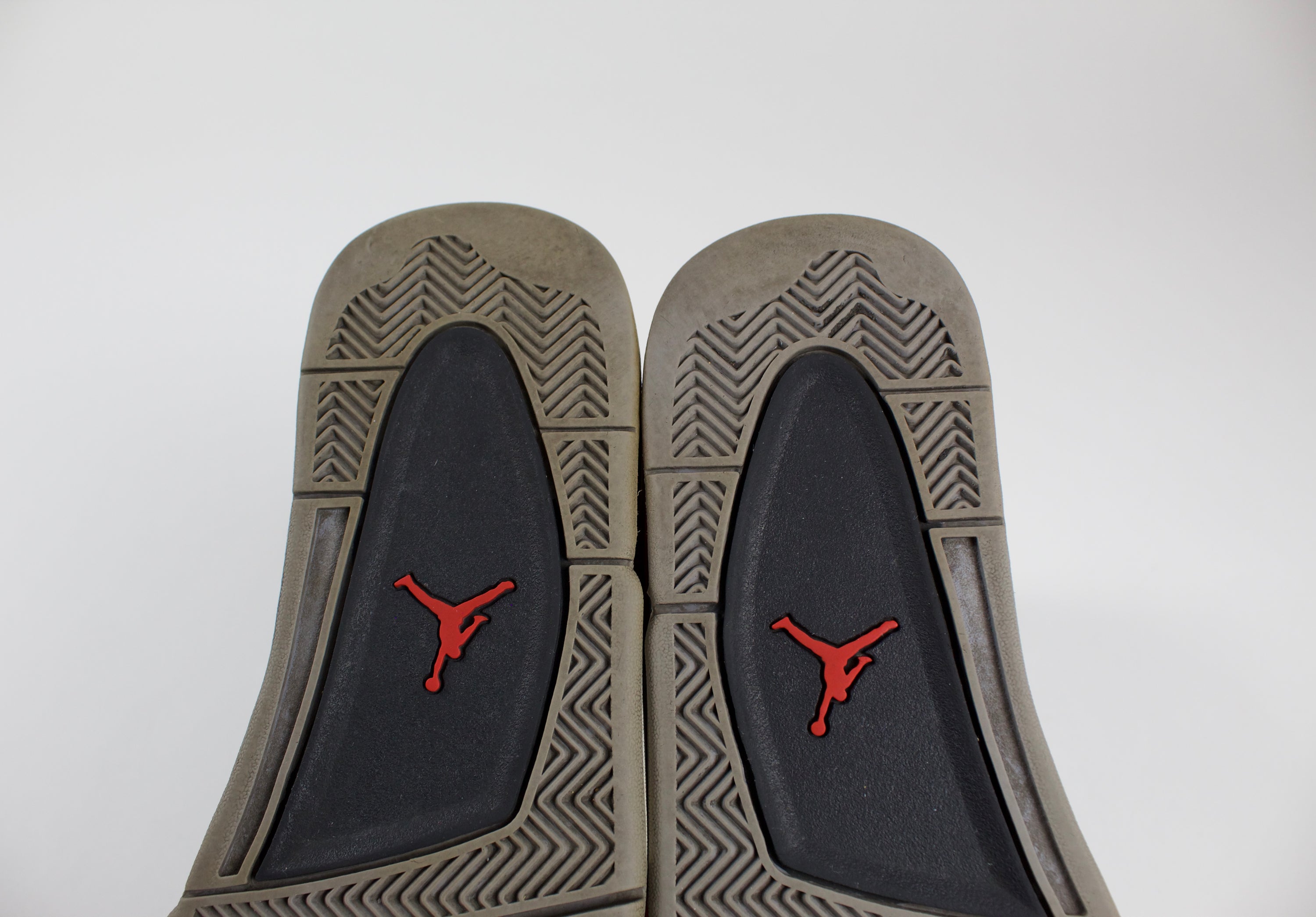 (PRE-OWNED) Jordan 4 Retro Toro Bravo