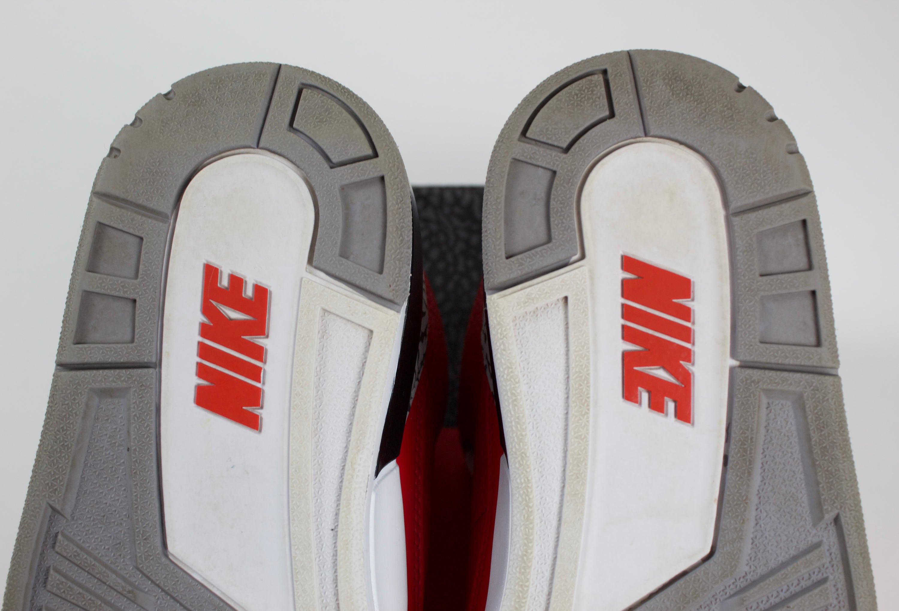 (PRE-OWNED) Jordan 3 Retro SE Unite (Chicago Exclusive)