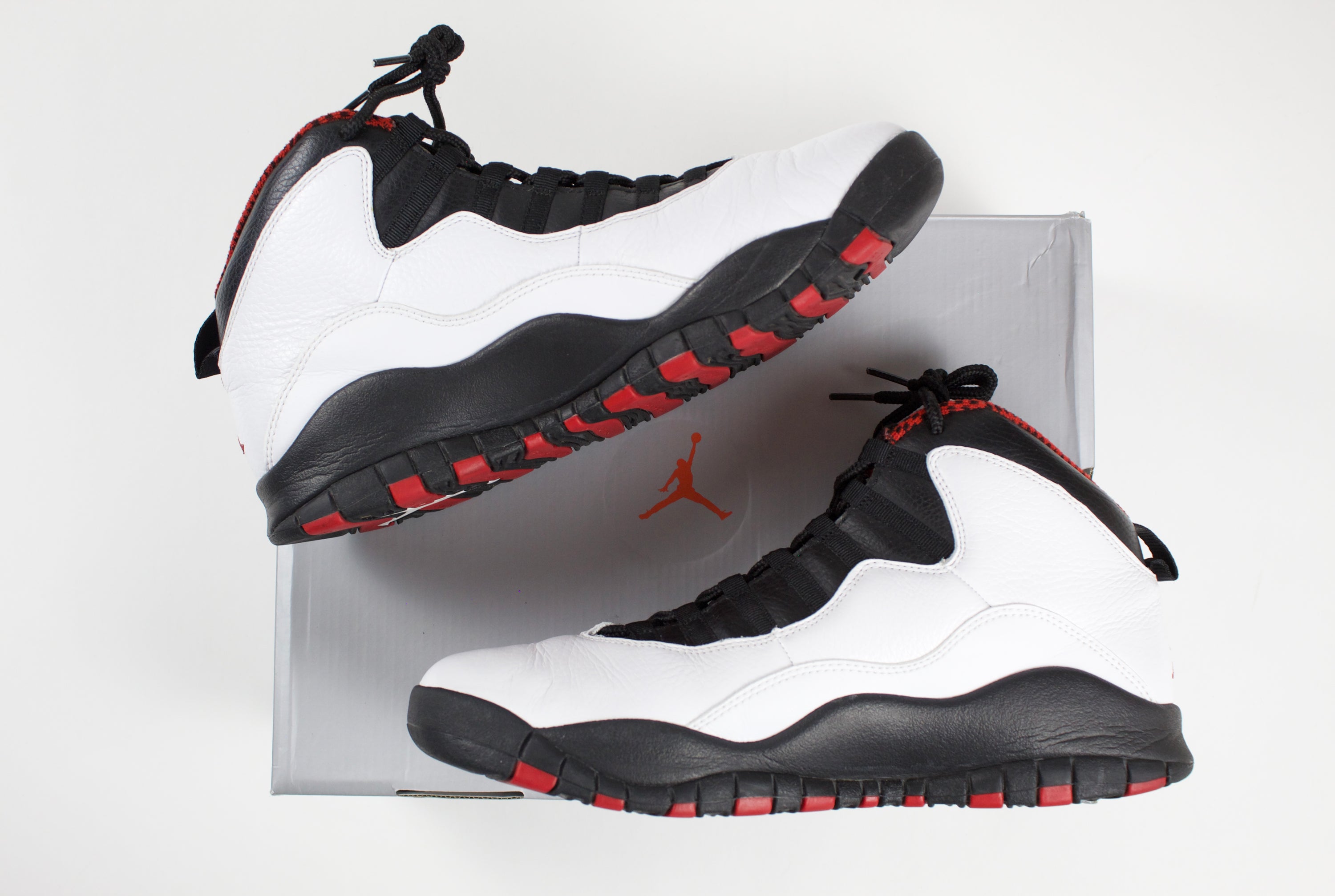 (PRE-OWNED) Jordan 10 Retro Chicago (2012)