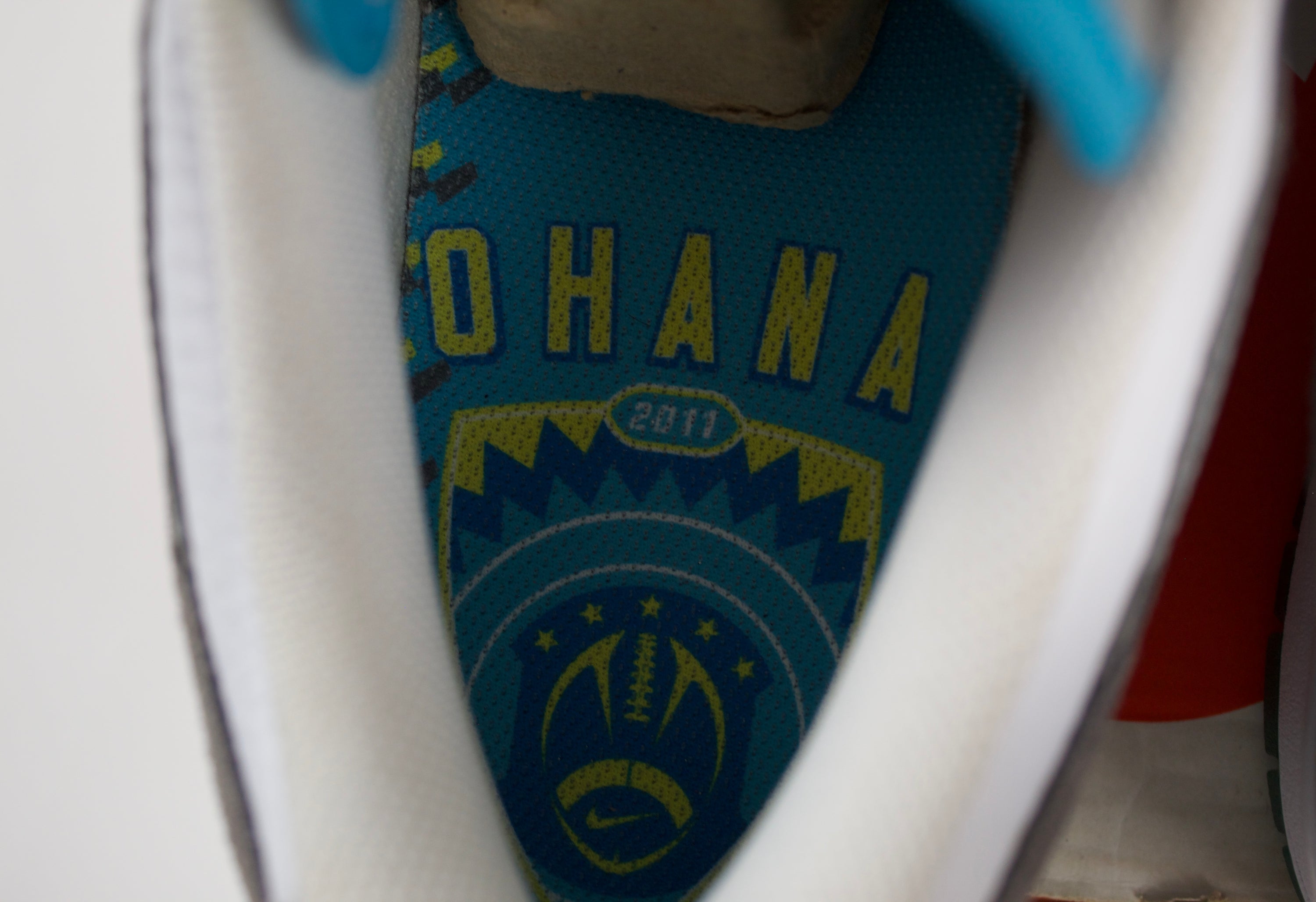 (PRE-OWNED) Nike Dunk Low Ohana 2011 NFL Pro Bowl F&F