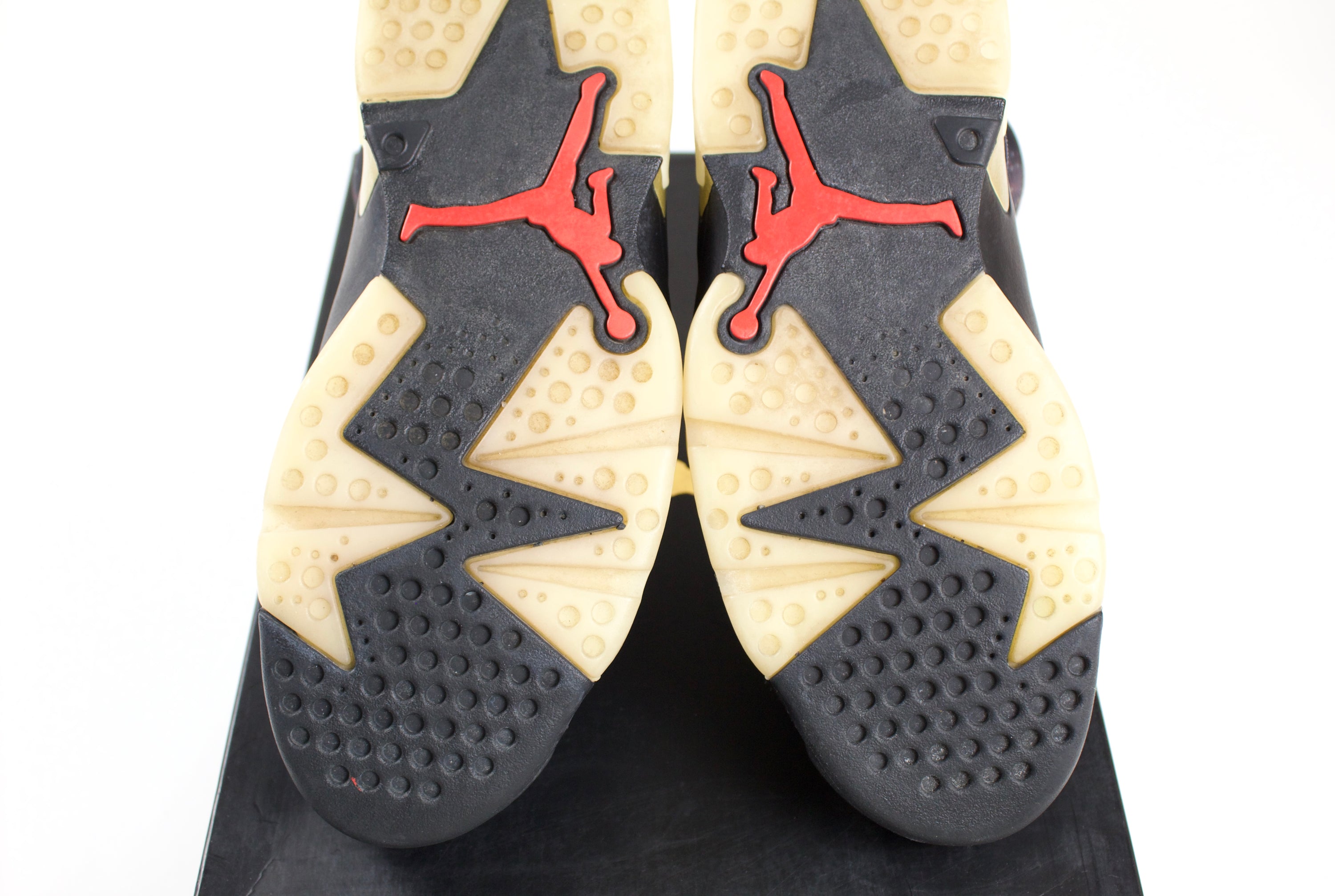 (PRE-OWNED) Jordan 6 Retro Chinese New Year (2018)