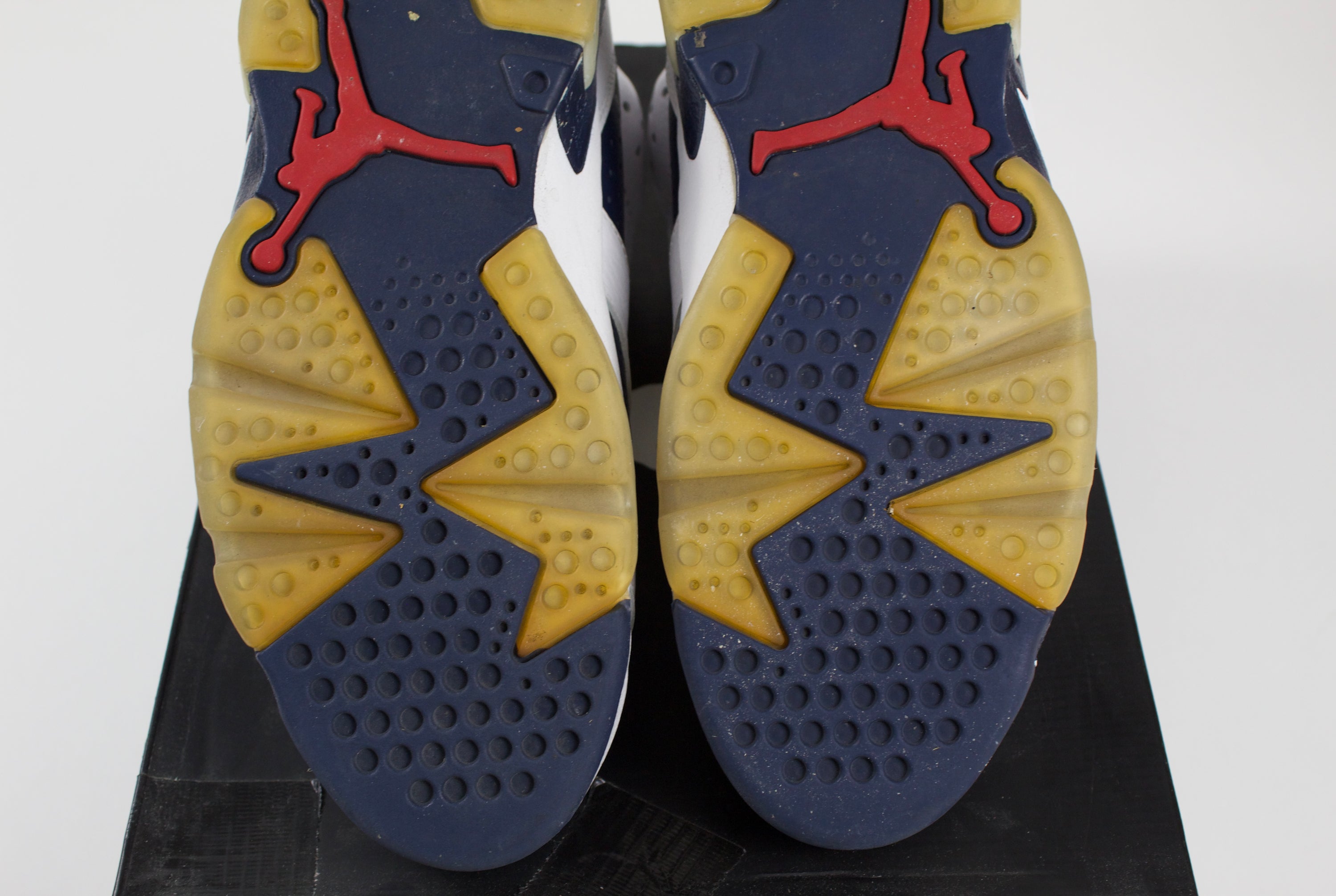 (PRE-OWNED) Jordan 6 Retro Olympic (2012)