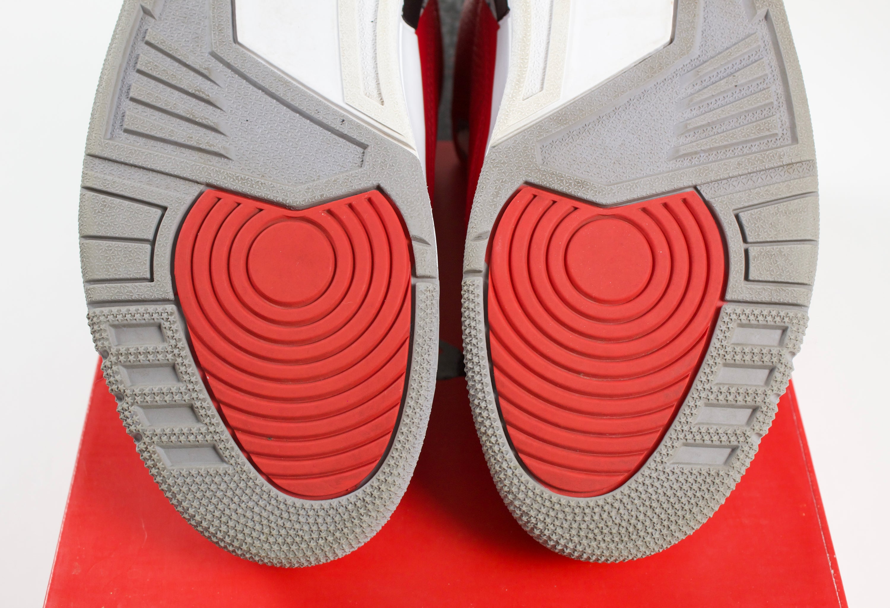 (PRE-OWNED) Jordan 3 Retro SE Unite (Chicago Exclusive)