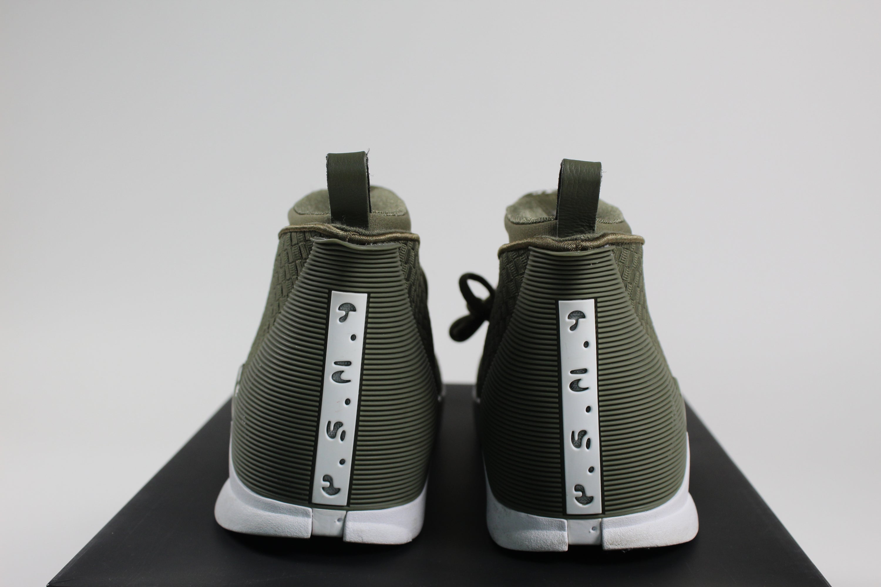 (PRE-OWNED) Jordan 15 Retro PSNY Woven Olive