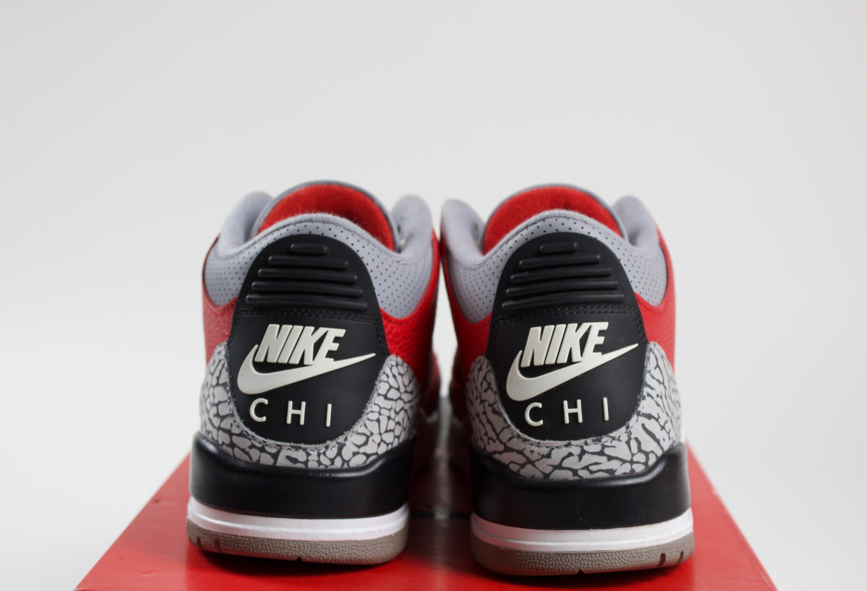 (PRE-OWNED) Jordan 3 Retro SE Unite (Chicago Exclusive)