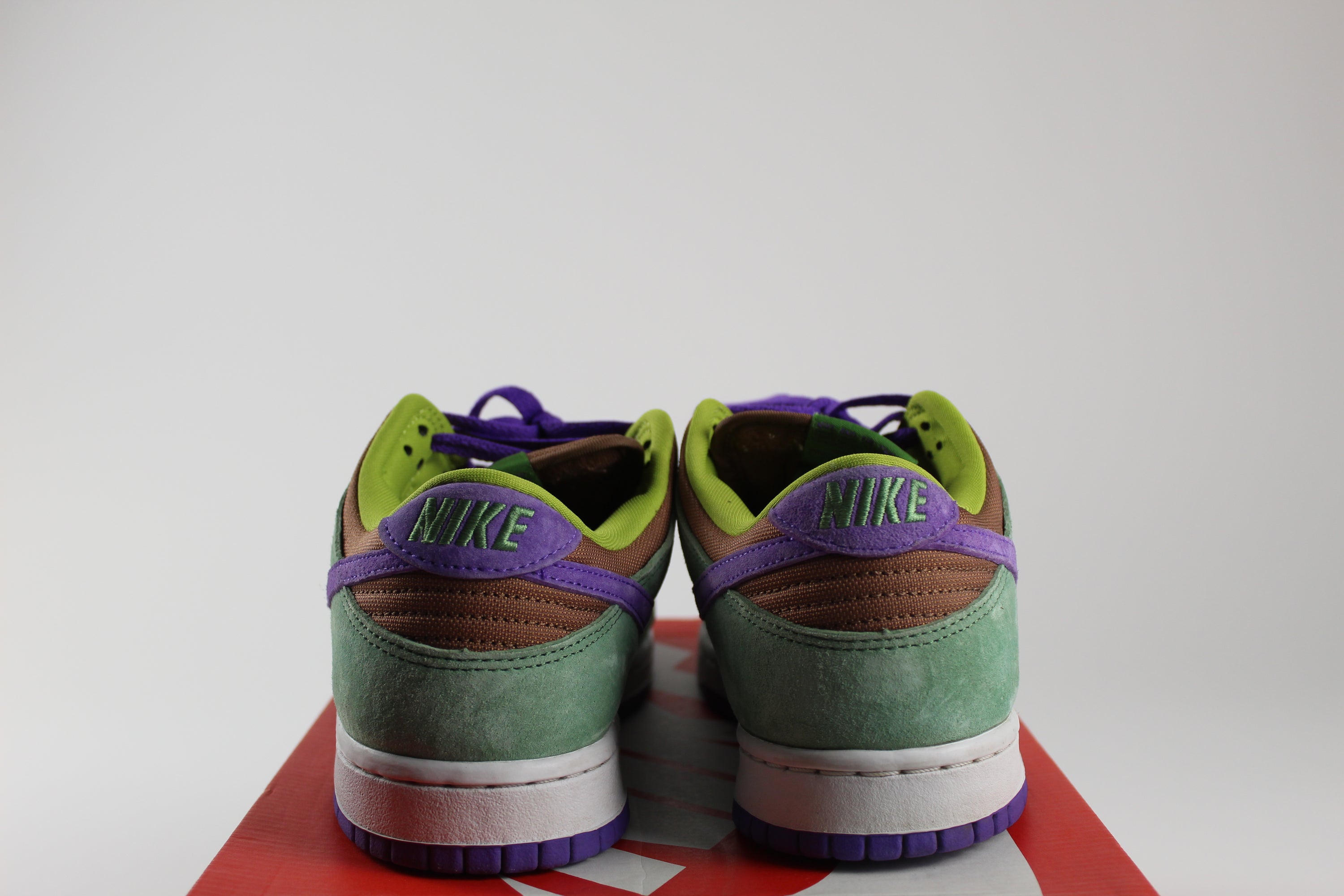 (PRE-OWNED) Nike Dunk Low Veneer (2020/2024)