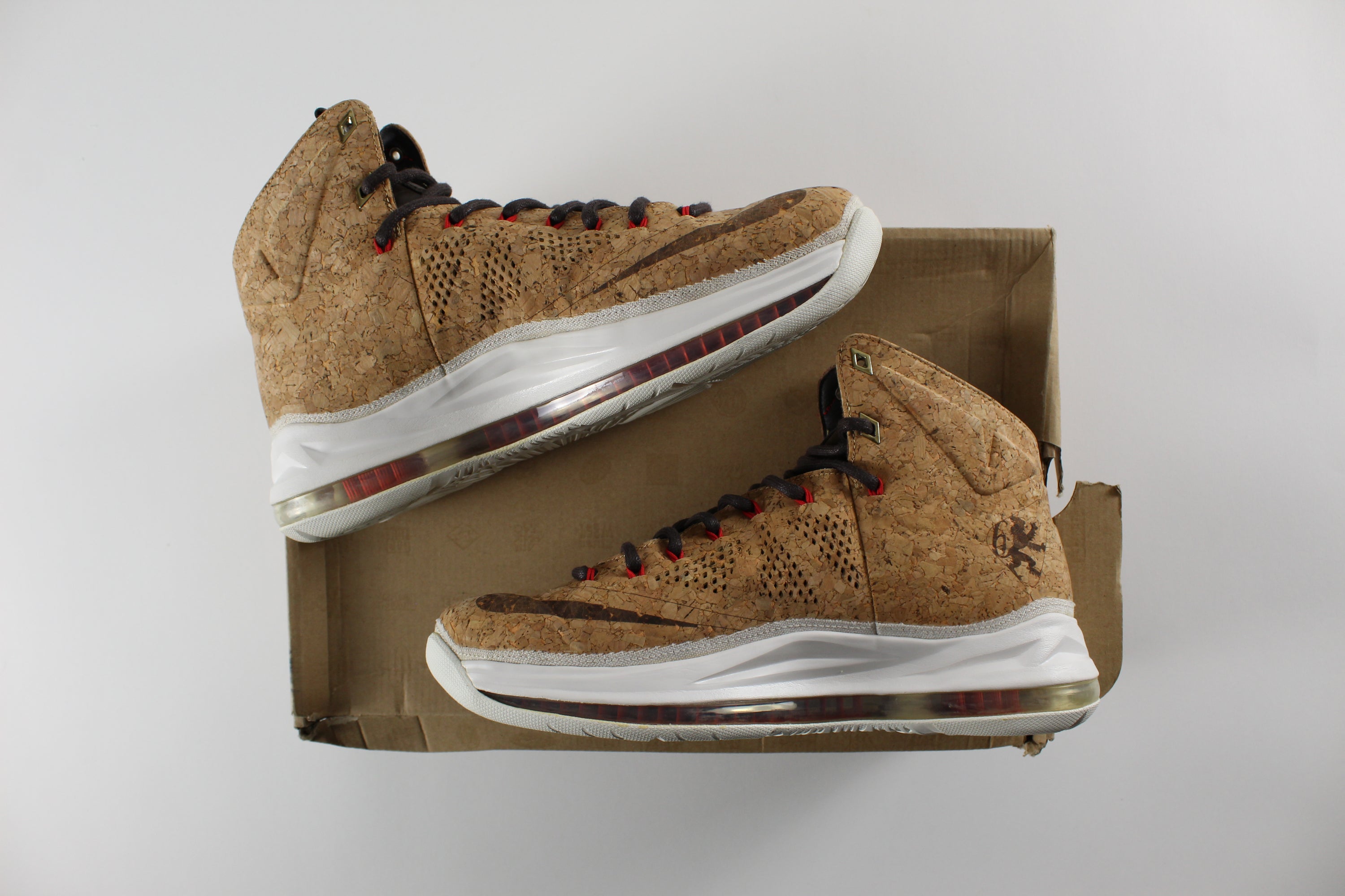 (PRE-OWNED) Nike LeBron X EXT Cork