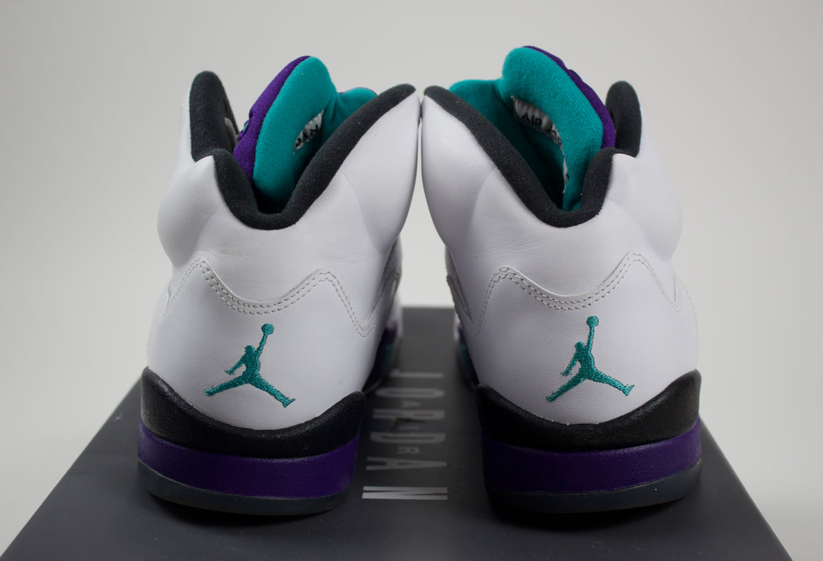 (PRE-OWNED) Jordan 5 Retro Grape (2013)