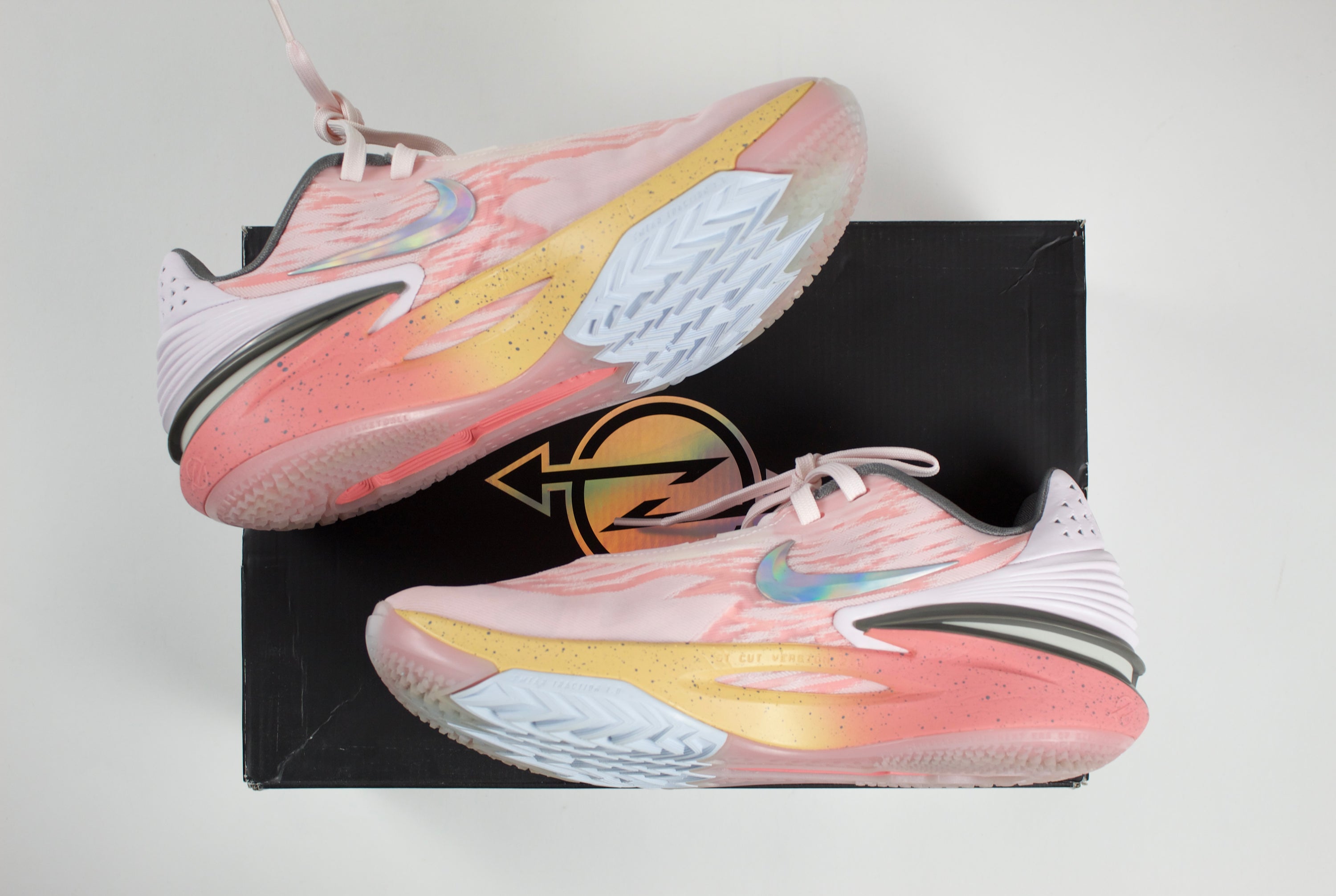 (PRE-OWNED) Nike Zoom GT Cut 2 Pearl Pink