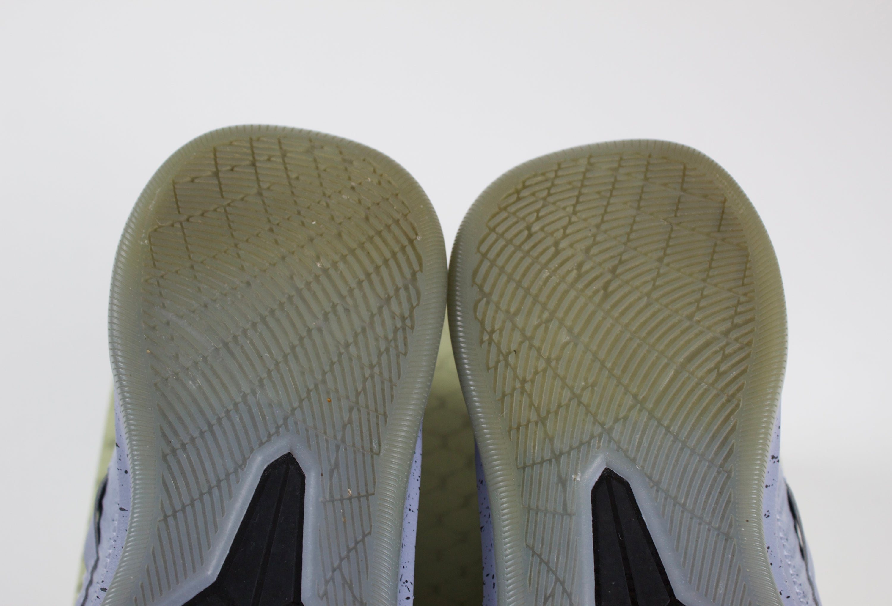 (PRE-OWNED) Nike Kobe A.D. Mid Detached