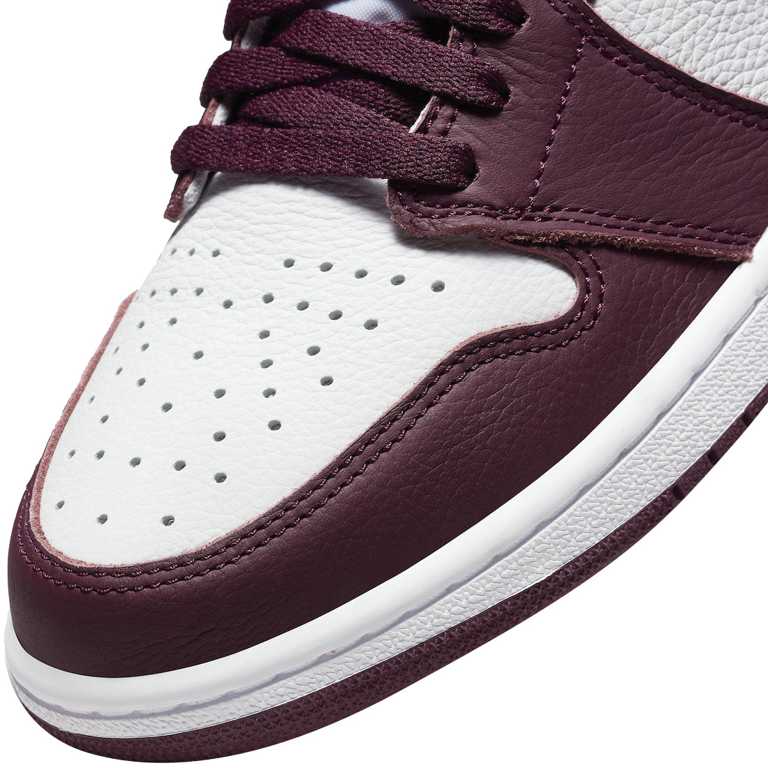 Jordan 1 Retro High OG Bordeaux