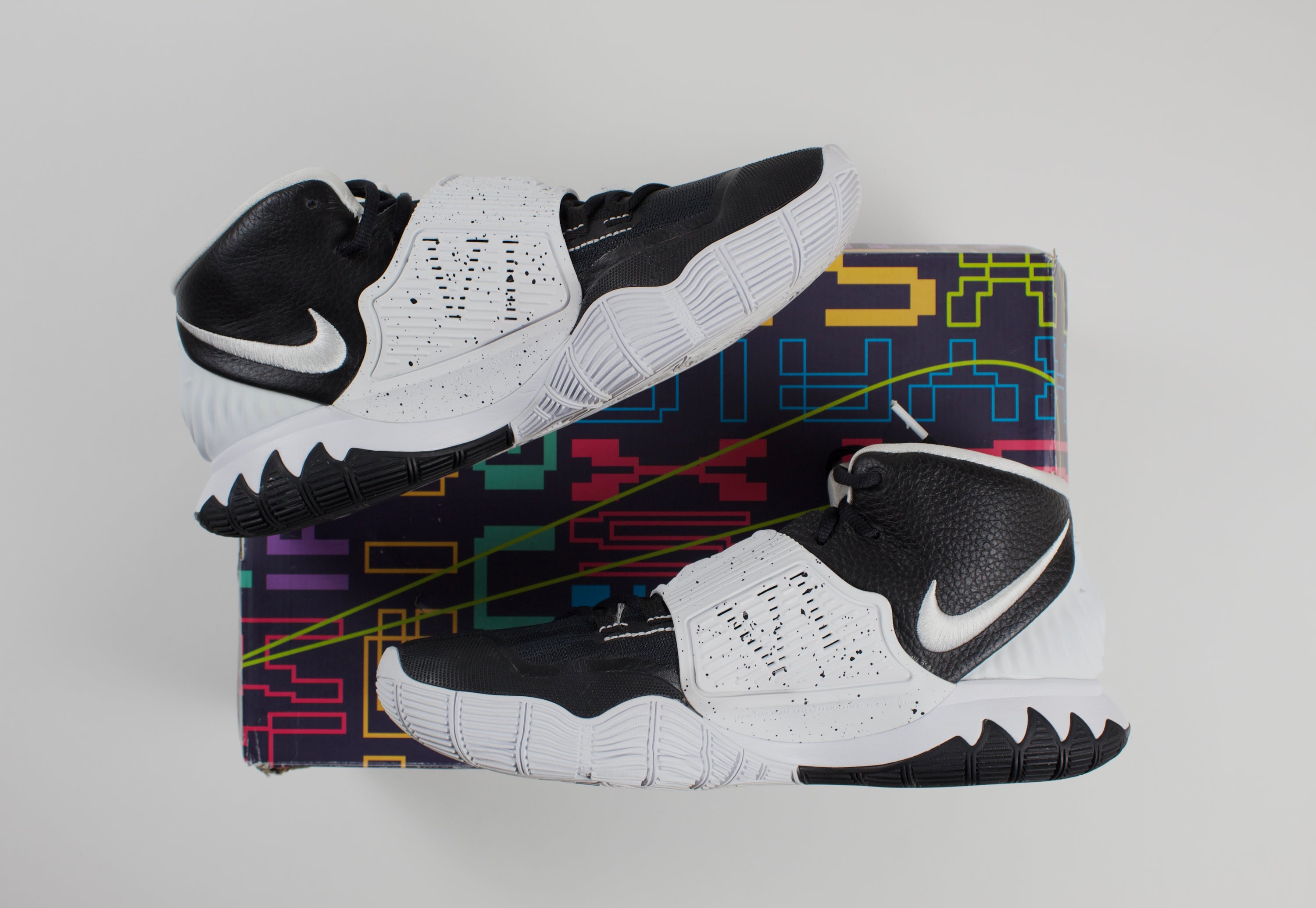(PRE-OWNED) Nike Kyrie 6 Team Black White