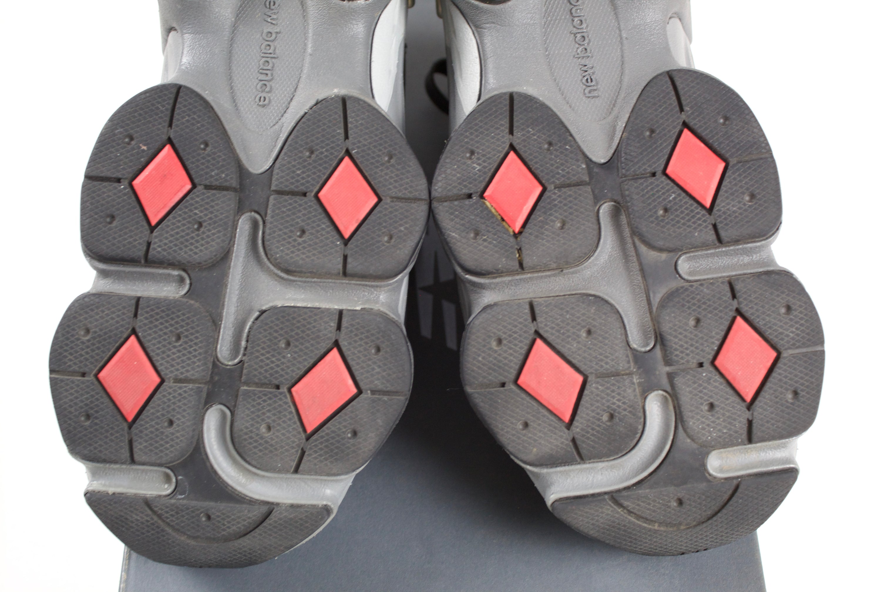 (PRE-OWNED) New Balance 9060 Black Grey (GS)