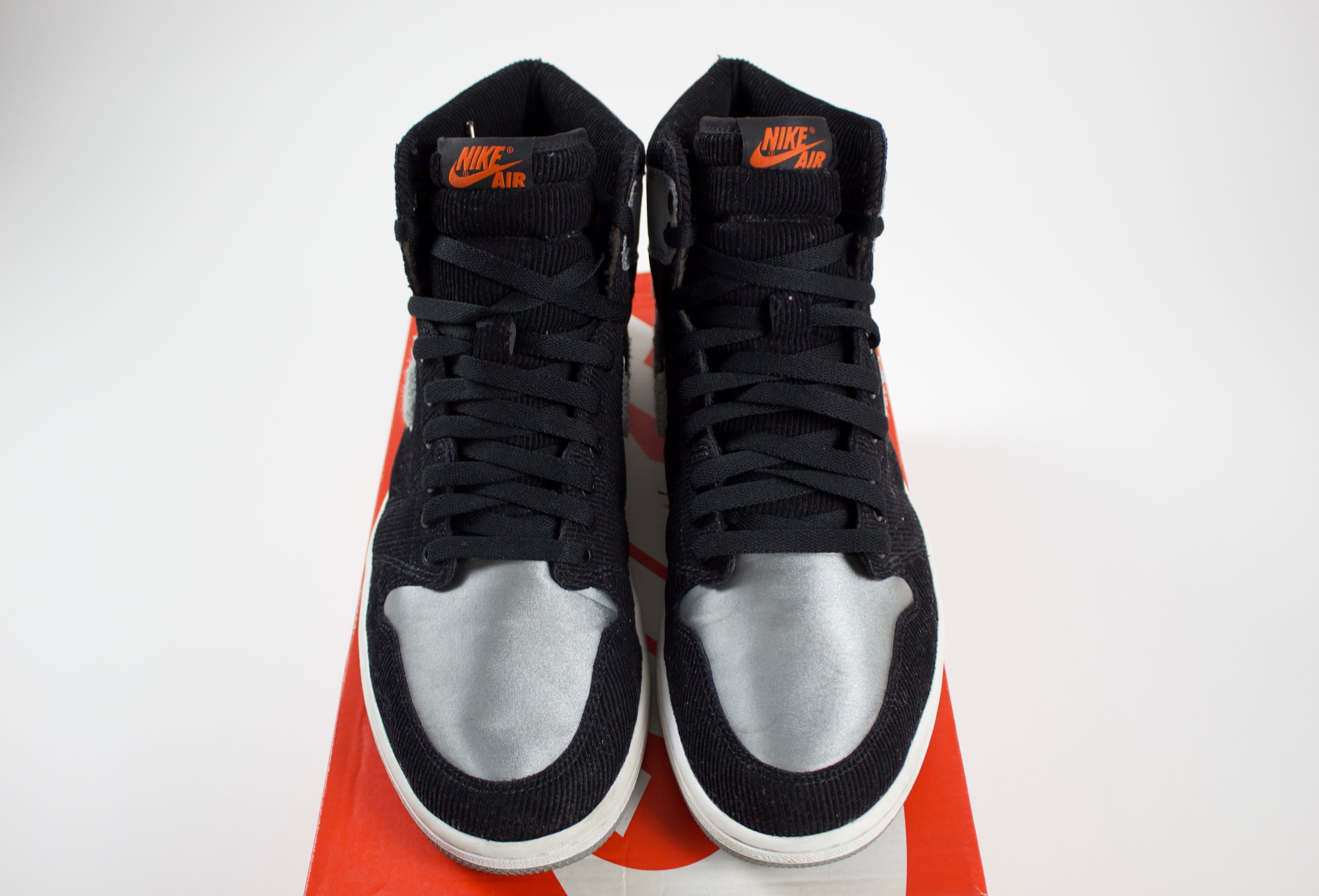 Jordan 1 Retro High Aleali May Shadow Sample Pair
