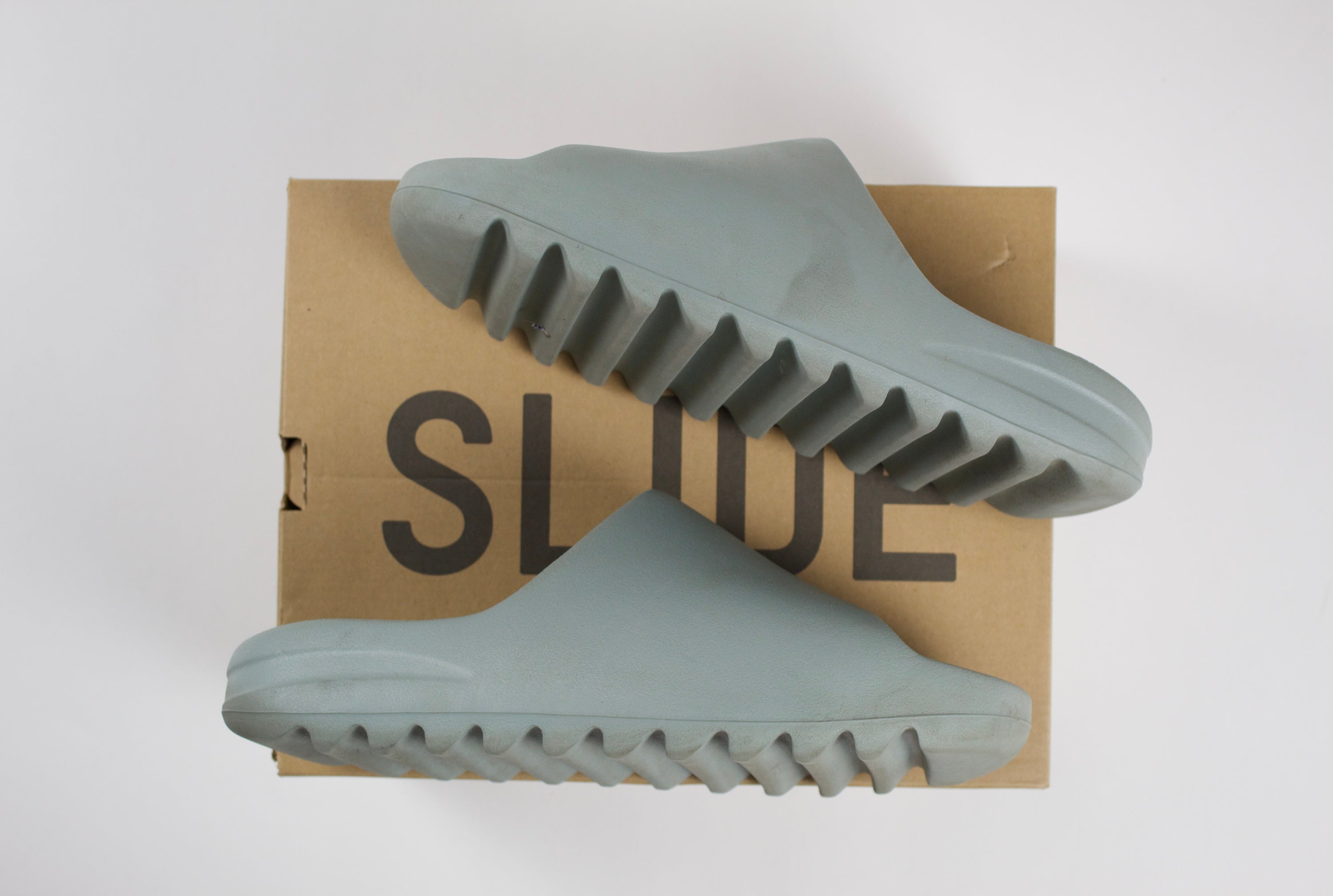 (PRE-OWNED) Adidas Yeezy Slide Salt
