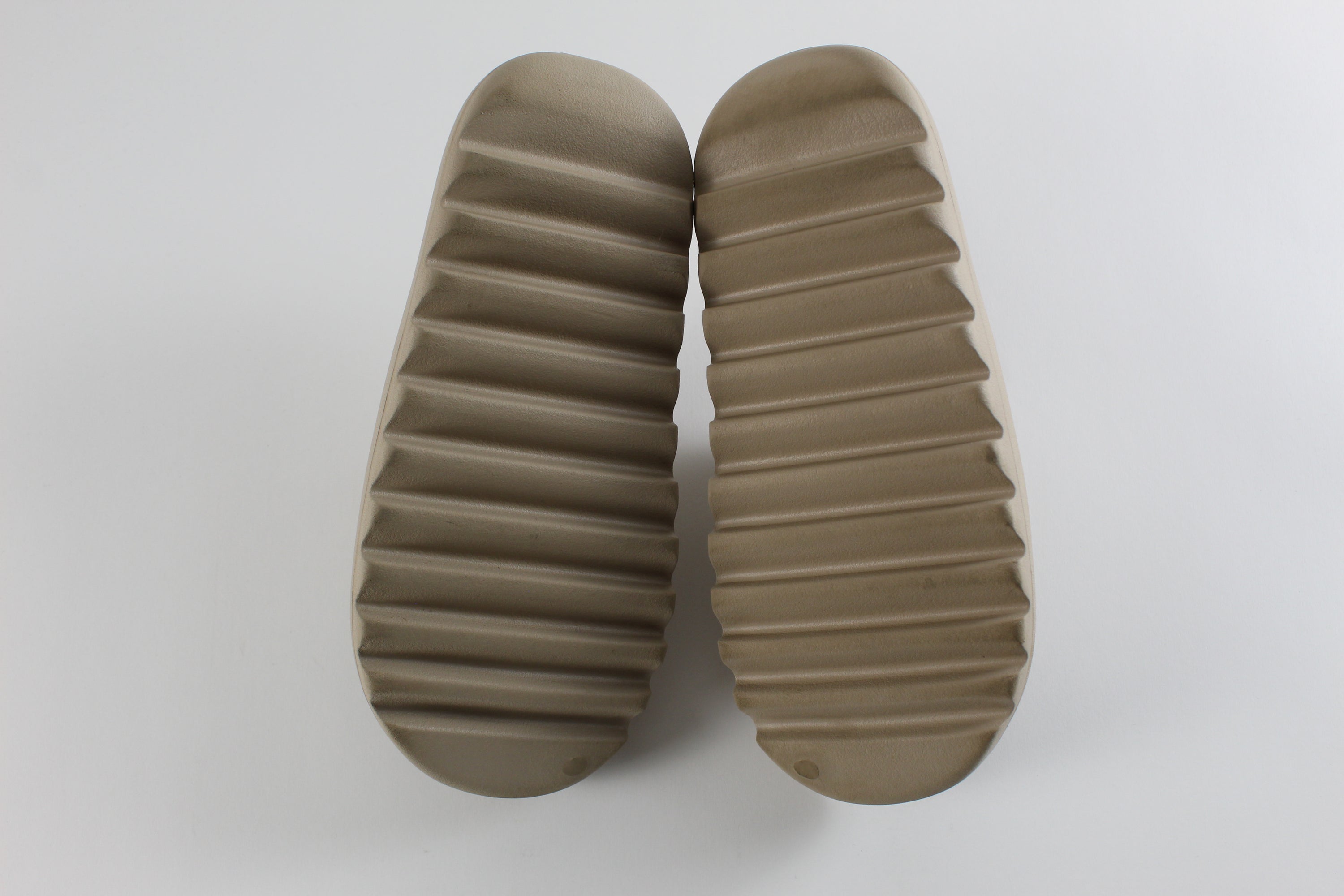 (PRE-OWNED) Adidas Yeezy Slide Pure (Restock Pair)