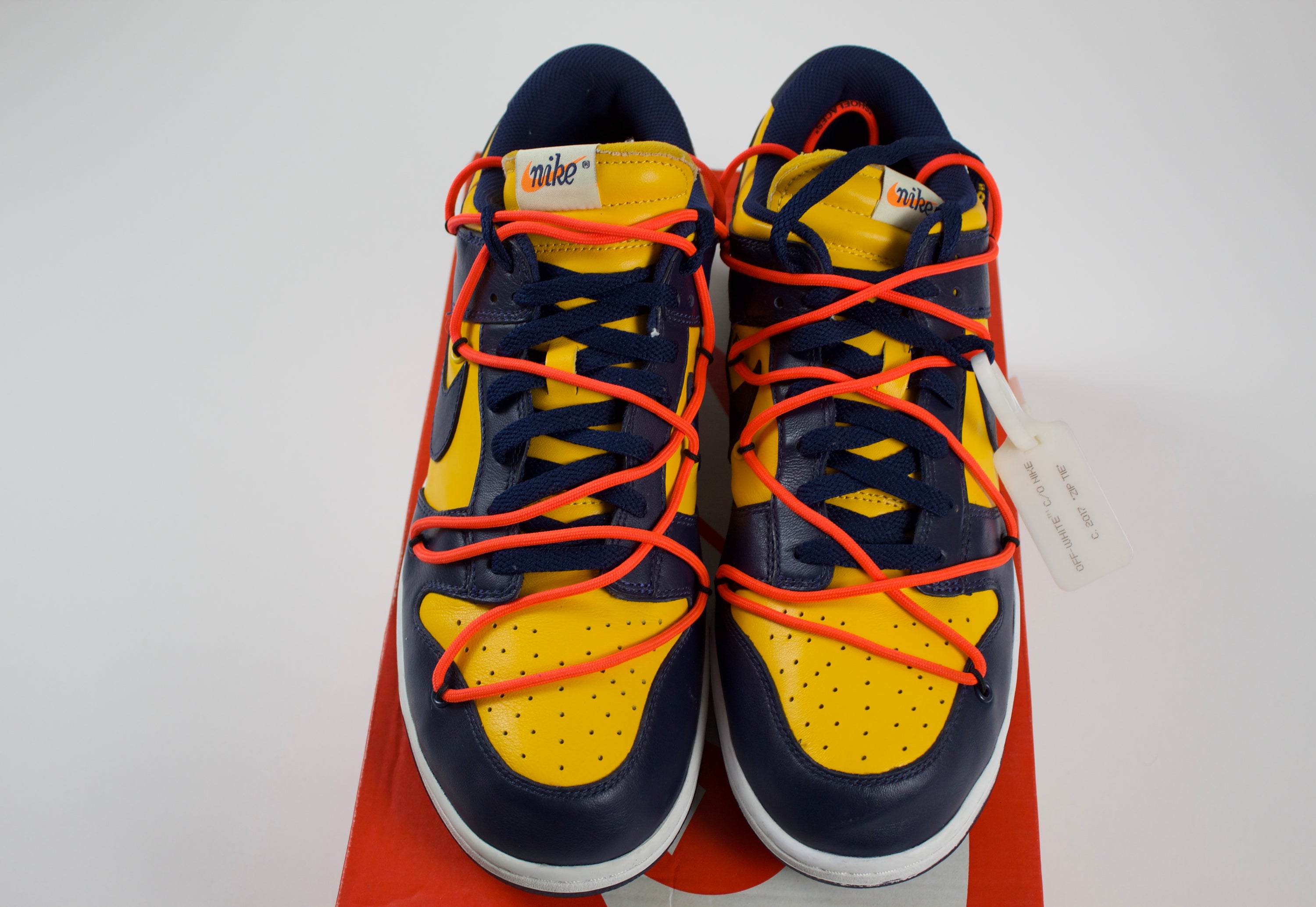 Nike Dunk Low Off-White University Gold