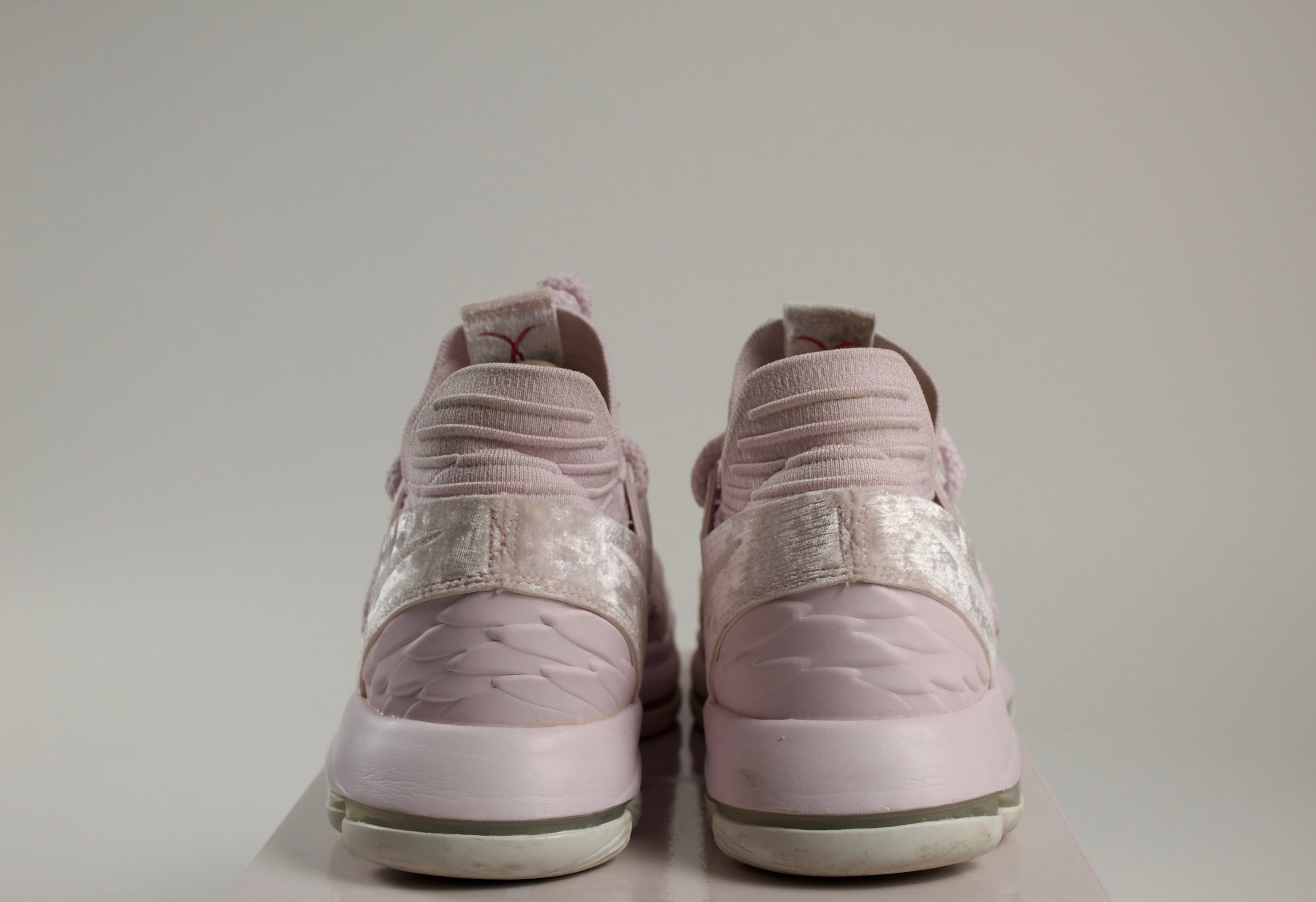 (PRE-OWNED) Nike KD 10 Aunt Pearl