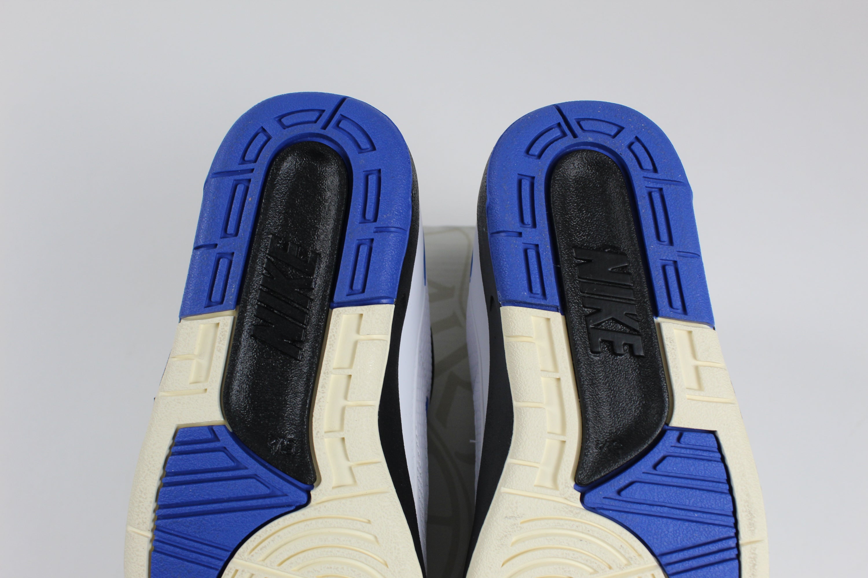 (PRE-OWNED) Jordan 2 Retro Low Varsity Royal