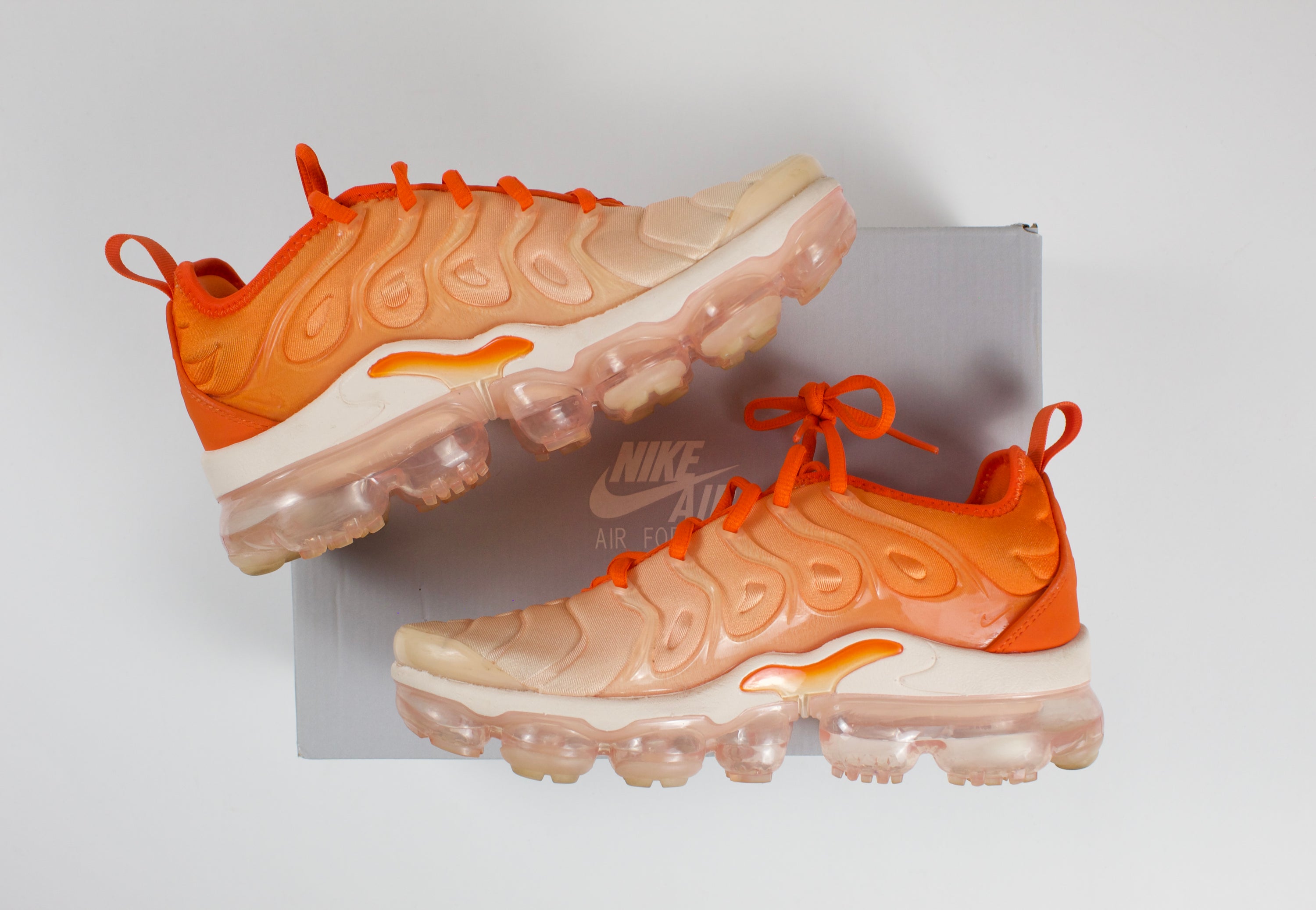 (PRE-OWNED) Nike Air VaporMax Plus Citrus (WMNS)
