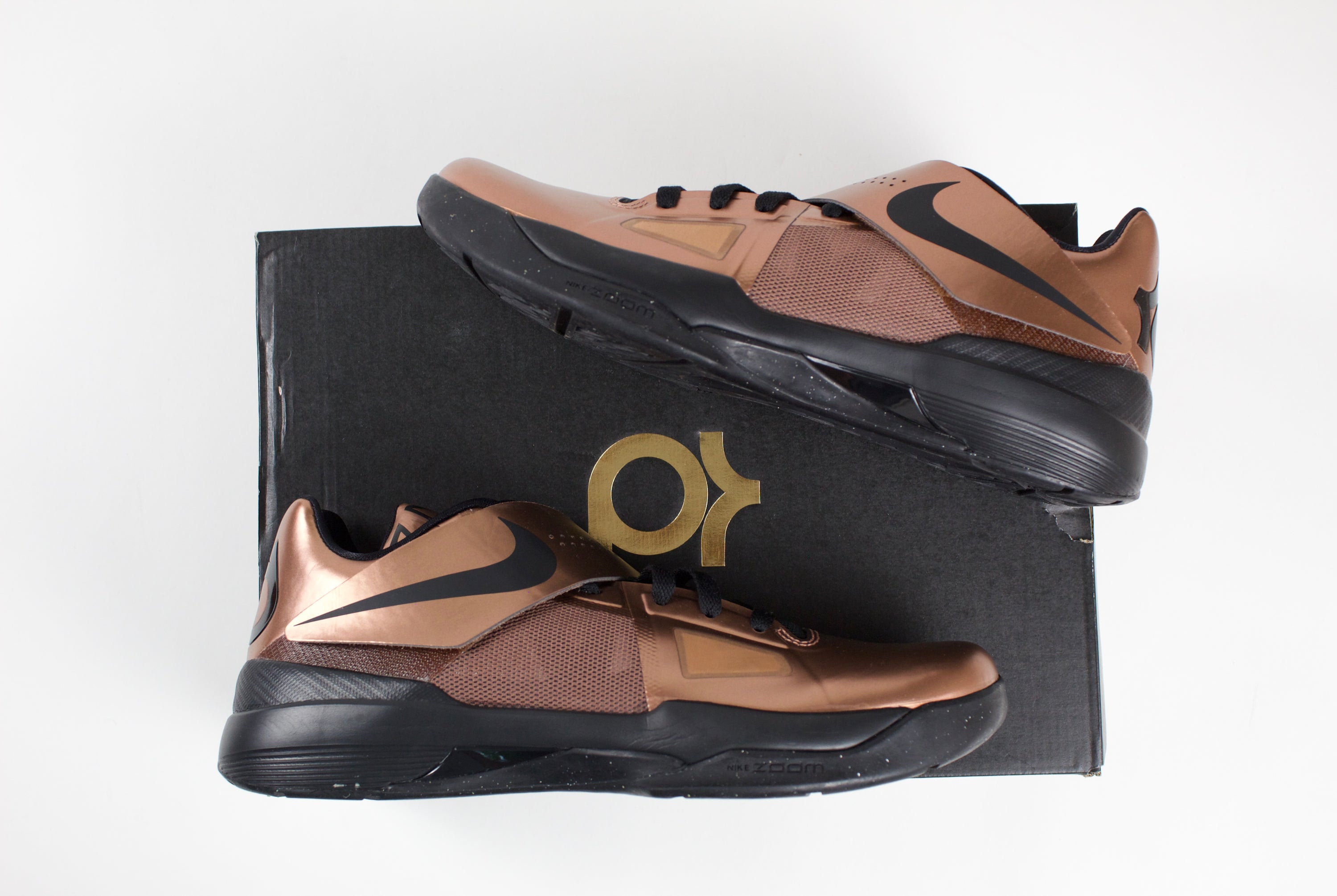 (PRE-OWNED) Nike KD 4 Christmas (2024)