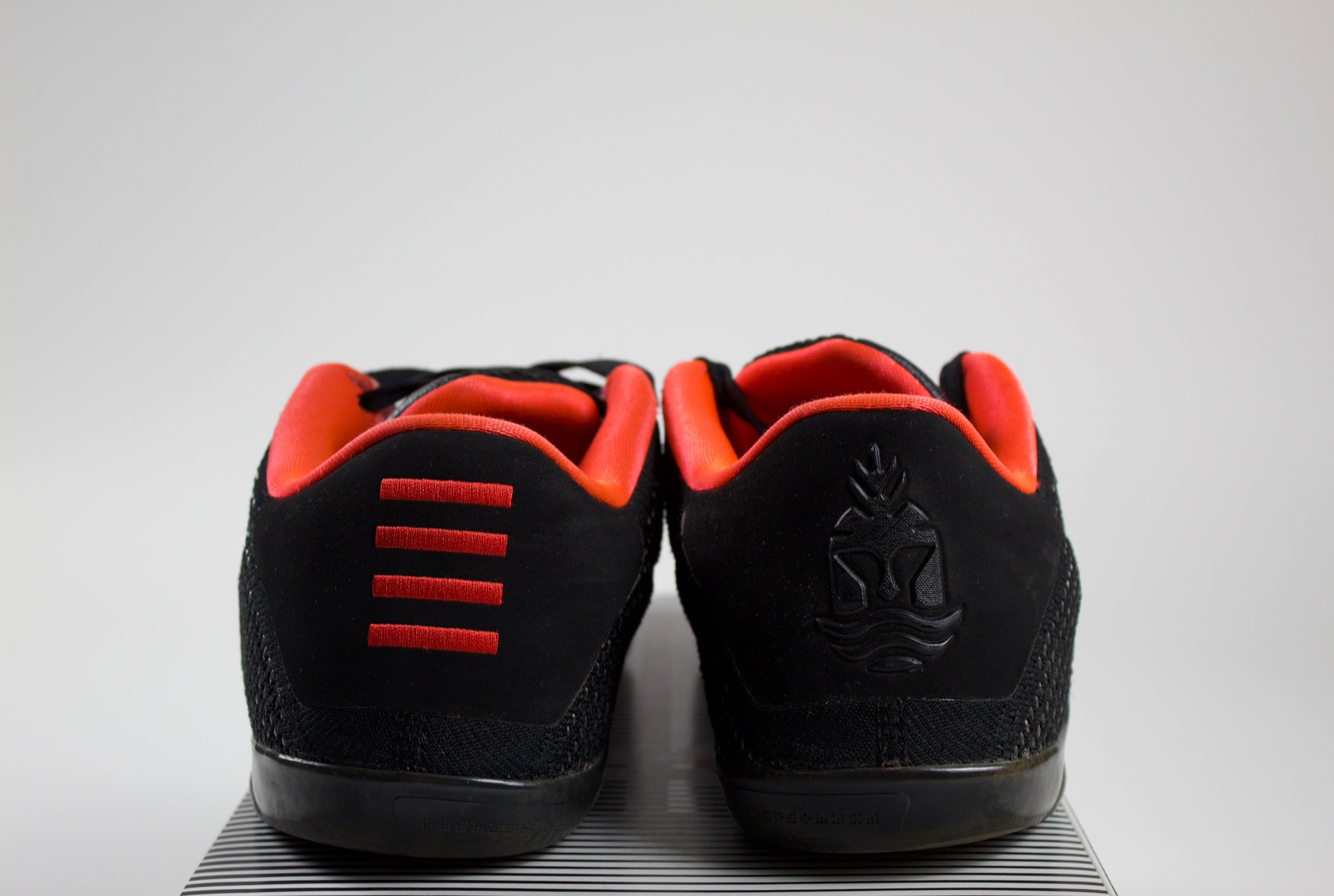 (PRE-OWNED) Nike Kobe 11 Low Achilles Heel