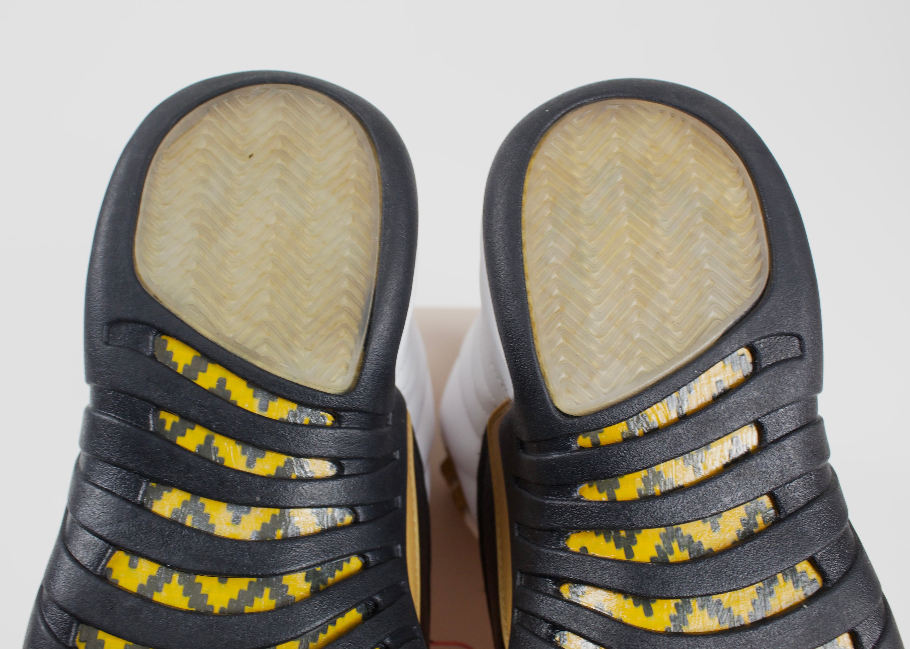 (PRE-OWNED) Jordan 12 Retro Chinese New Year