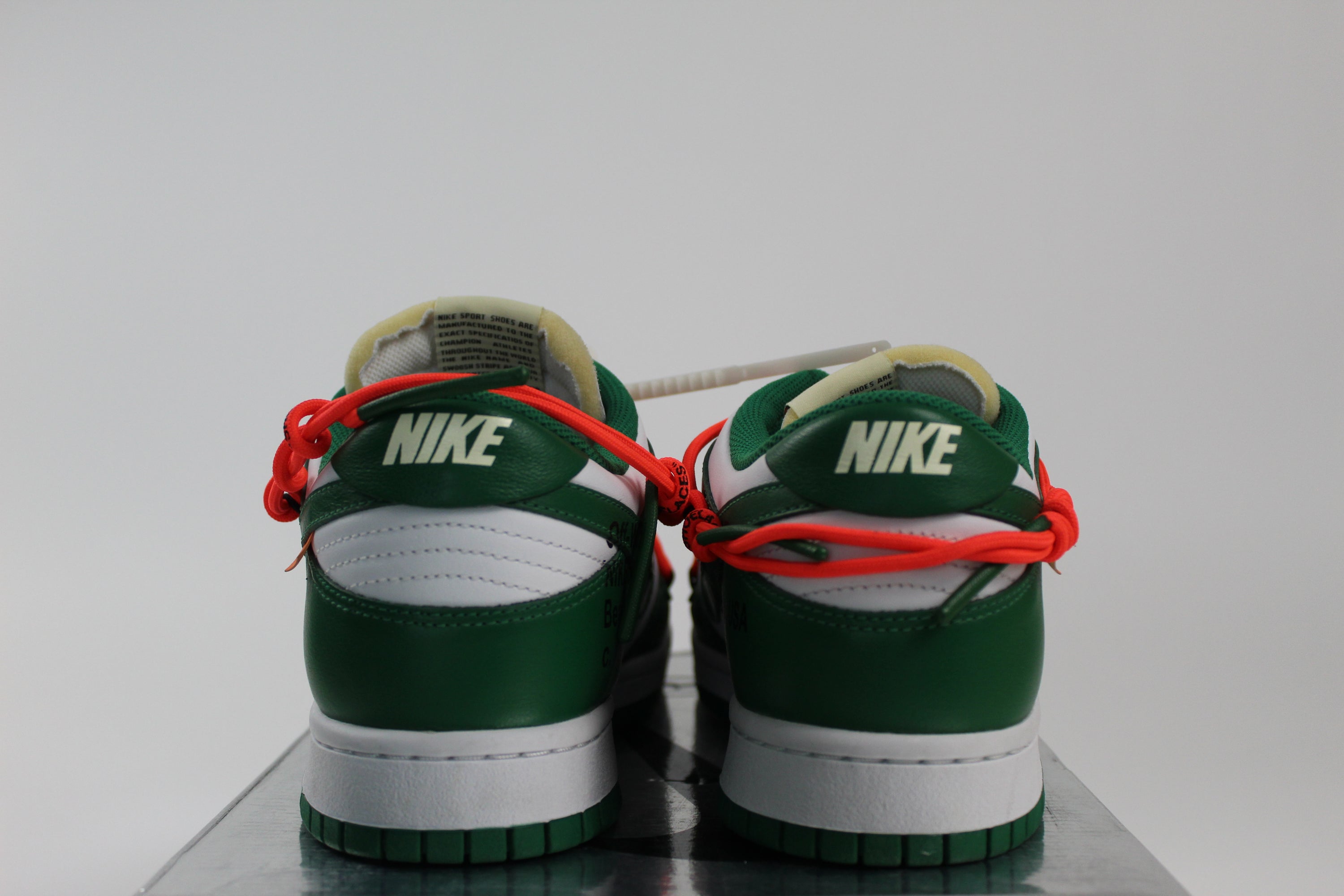 (PRE-OWNED) Nike Dunk Low Off-White Pine Green