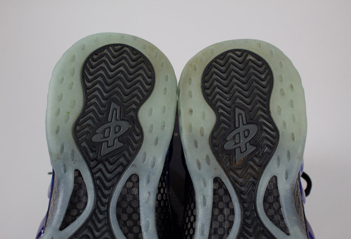 (PRE-OWNED) Nike Air Foamposite One Galaxy (2025)