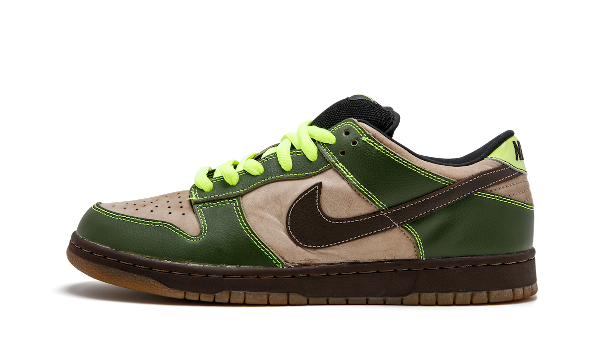 (PRE-OWNED) Nike SB Dunk Low Jedi