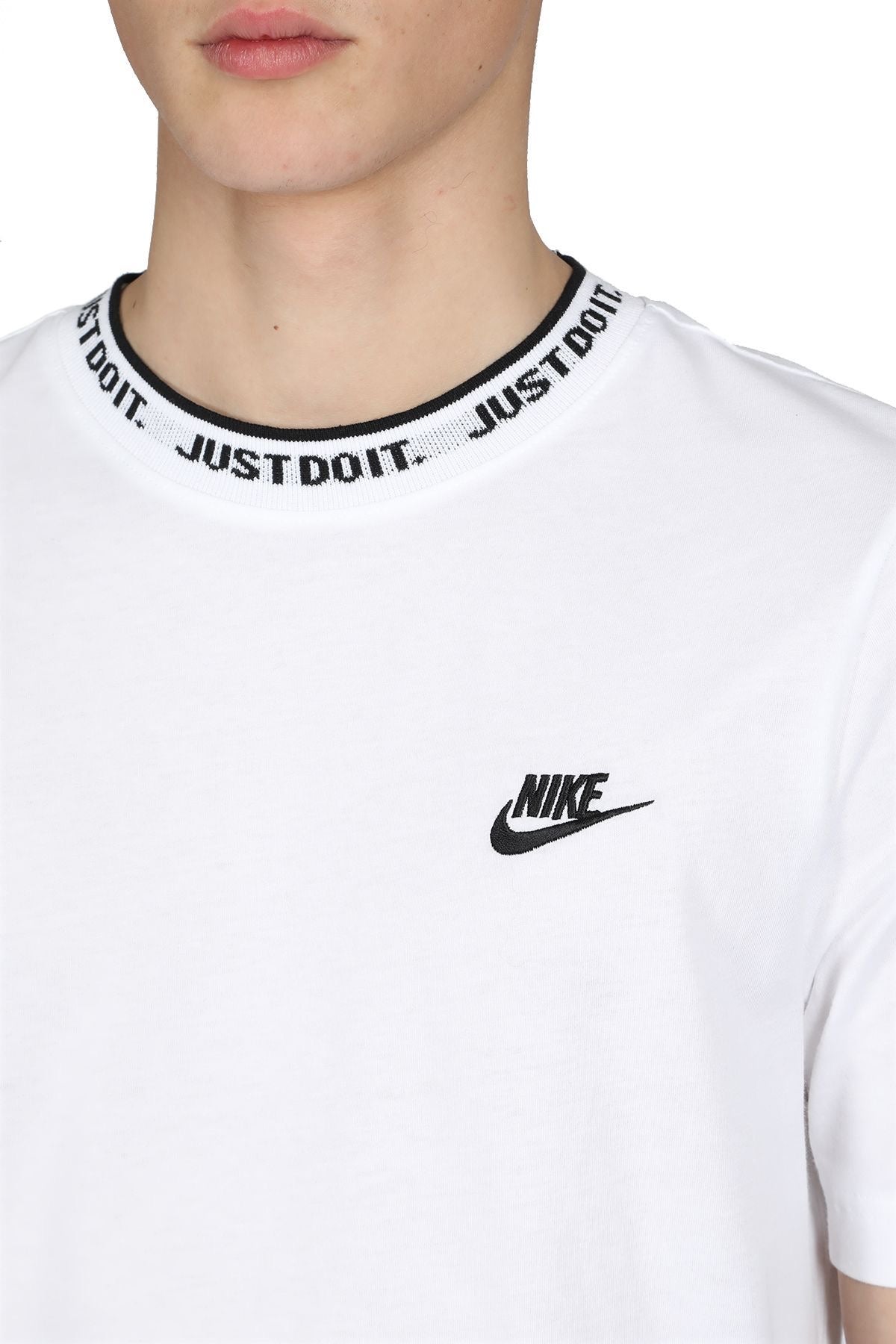 (PRE-OWNED) Nike Sportswear Club Tee White
