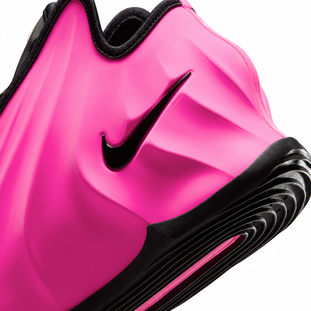 Nike GT Future in Hyper Pink
