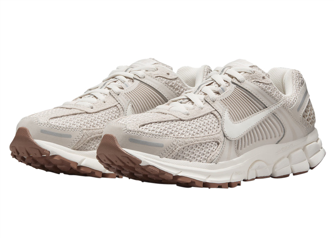 Nike Zoom Vomero 5 Light Orewood Brown (WMNS)