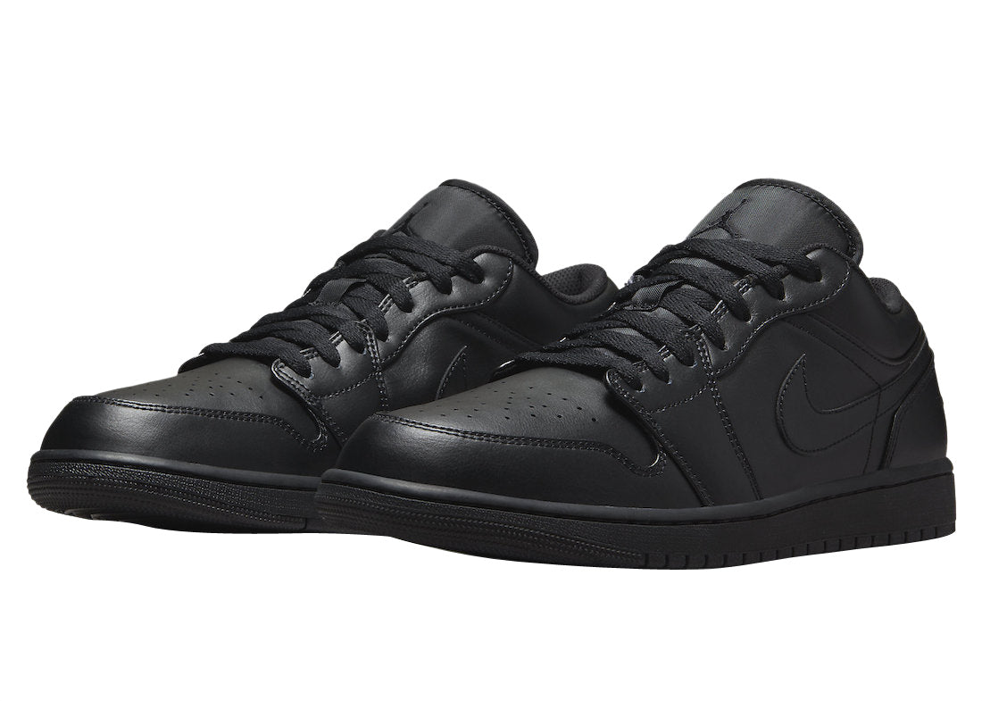 Jordan 1 Low Triple Black (2022)