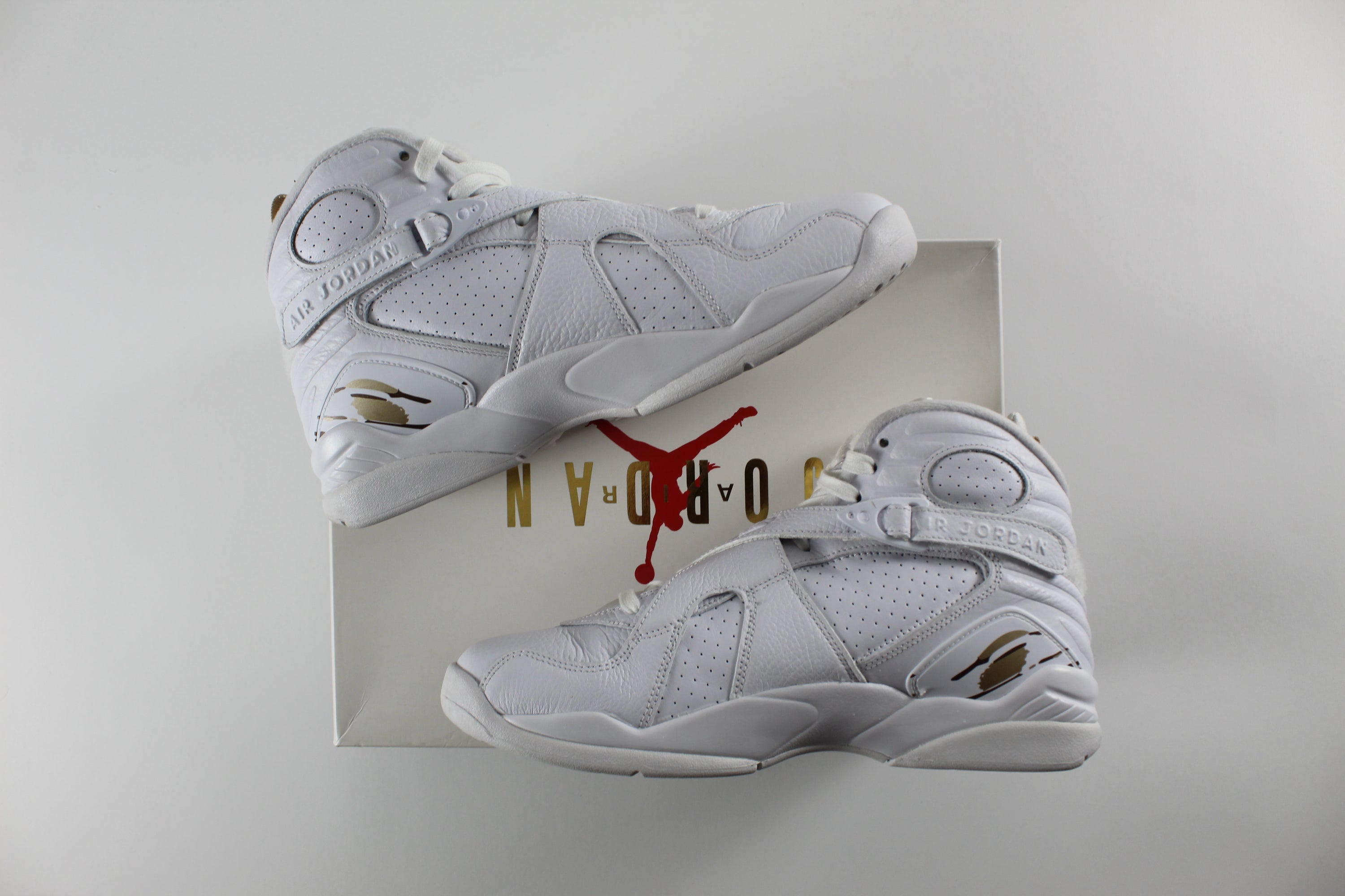 (PRE-OWNED) Jordan 8 Retro OVO White